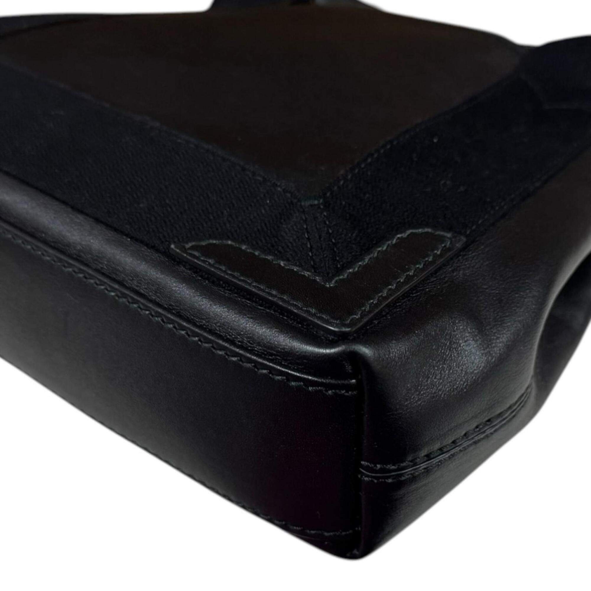 Leather Pouch Shoulder Bag (Pre-Owned) - Balenciaga - Modalova