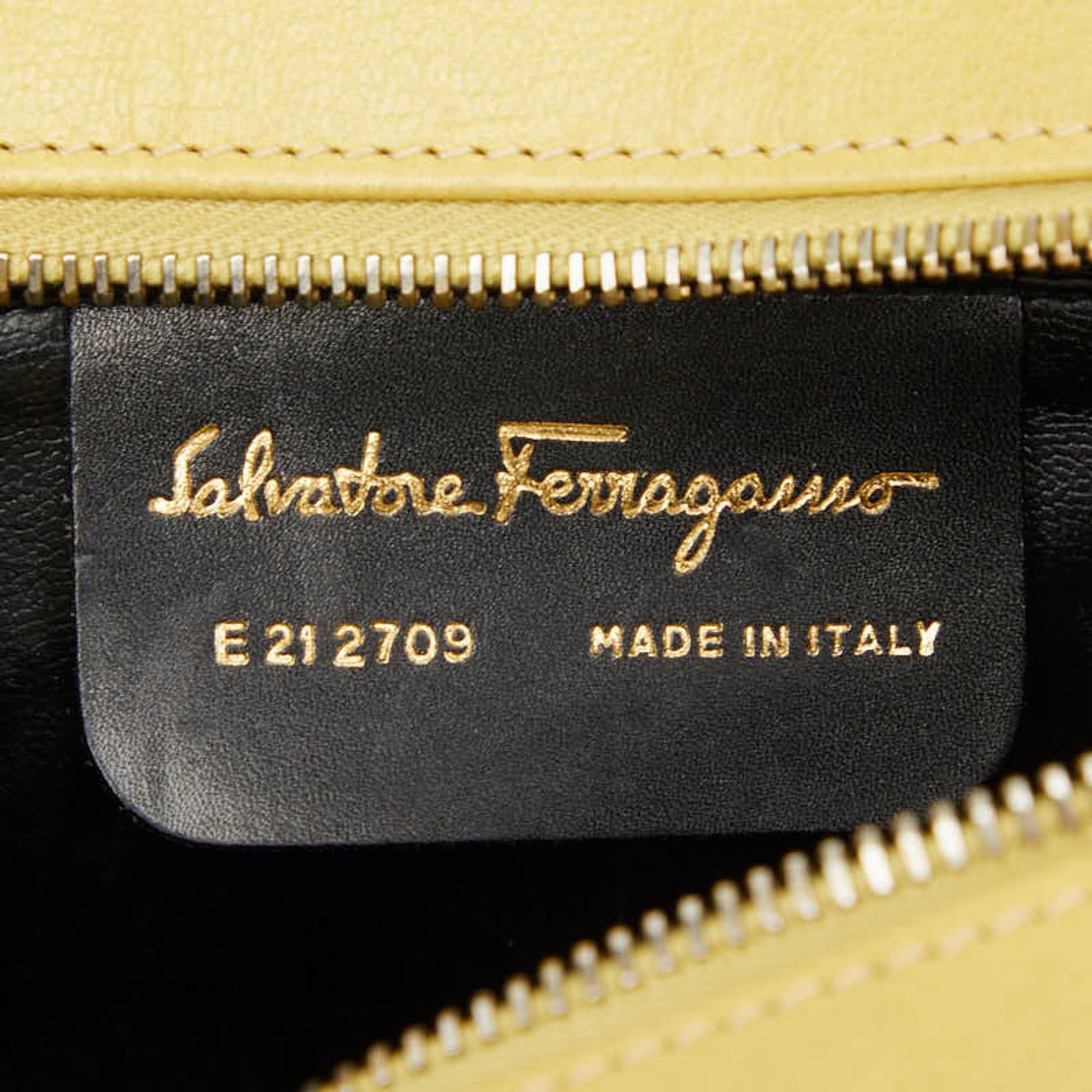 Leather Handbag Shoulder Bag (Pre-Owned) - Salvatore Ferragamo - Modalova