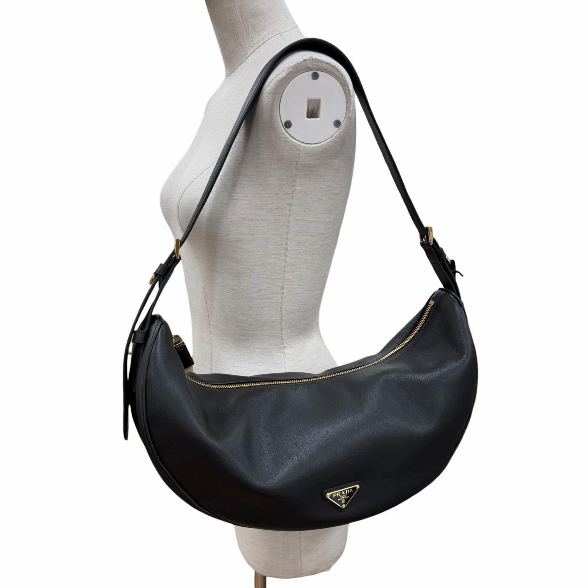 Leather Shoulder Bag (Pre-Owned) - Prada - Modalova