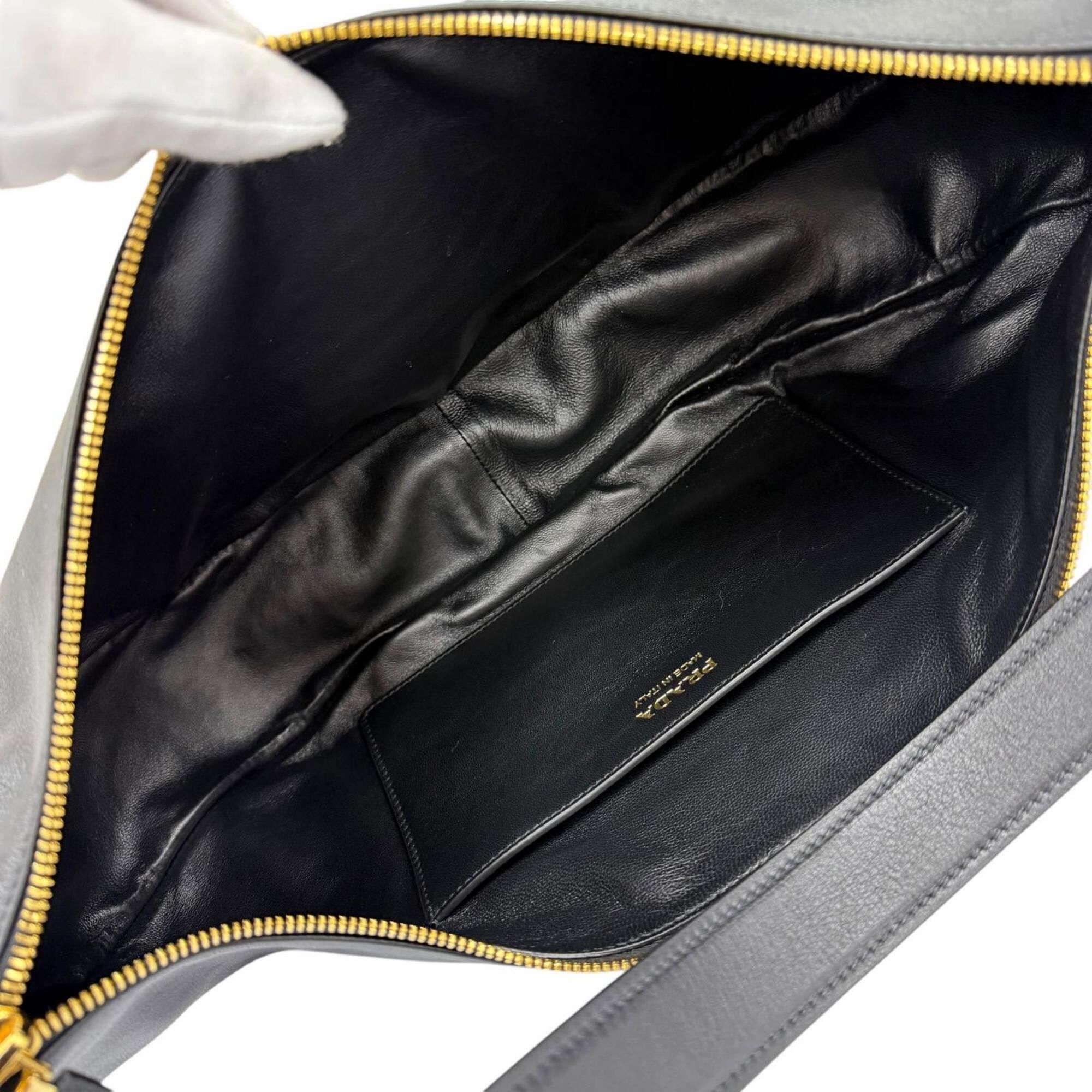 Leather Shoulder Bag (Pre-Owned) - Prada - Modalova
