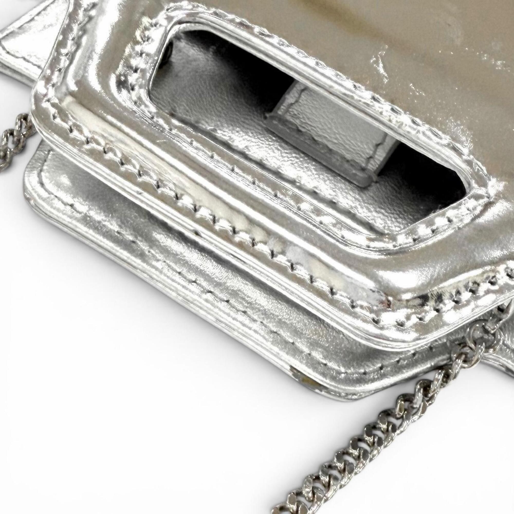 Leather Pouch Shoulder Bag (Pre-Owned) - Salvatore Ferragamo - Modalova