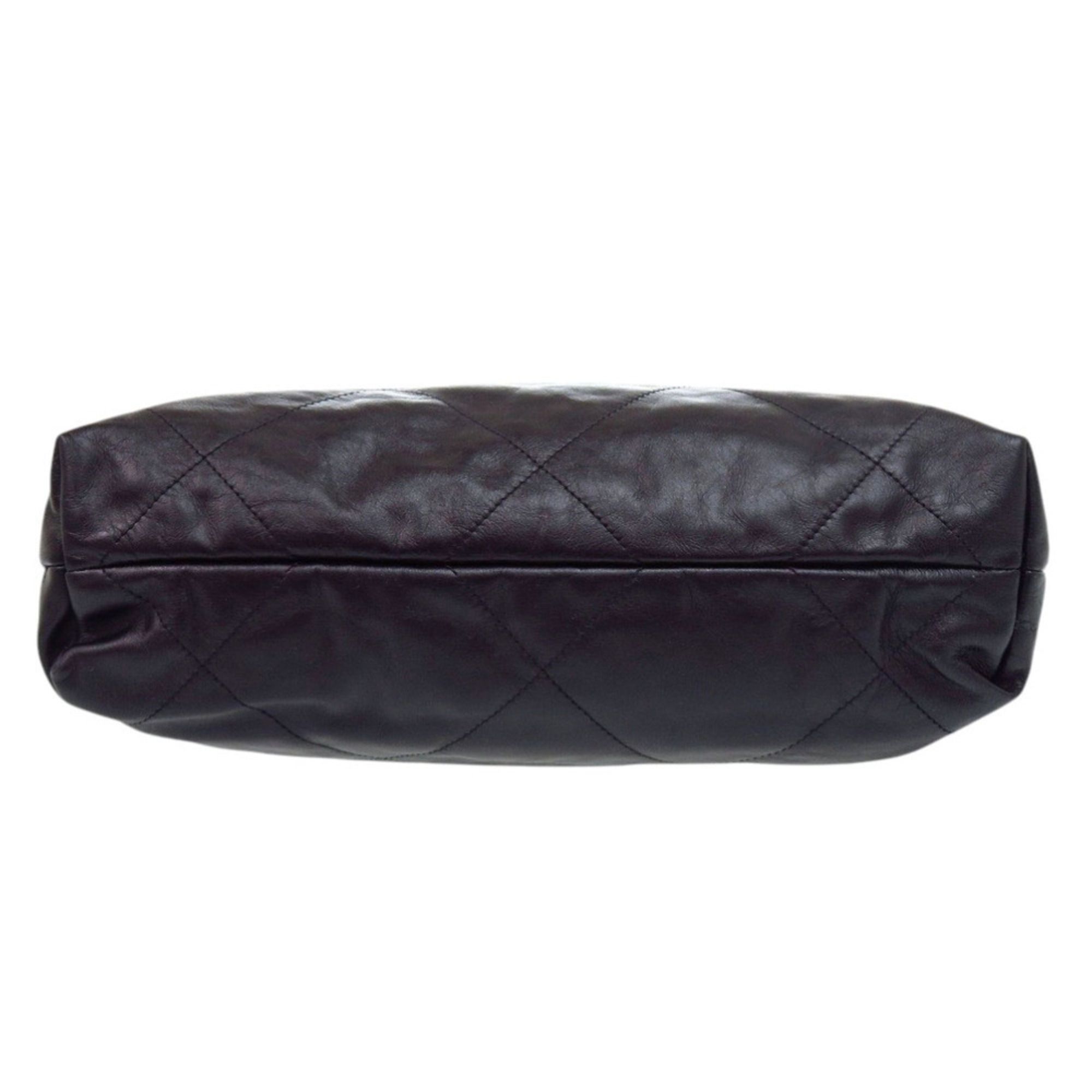 Leather Pouch Shoulder Bag (Pre-Owned) - Chanel - Modalova