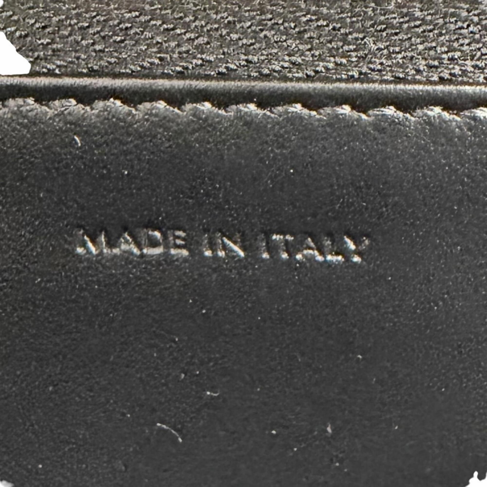 Leather Long Wallet (Bi-Fold) (Pre-Owned) - Celine - Modalova