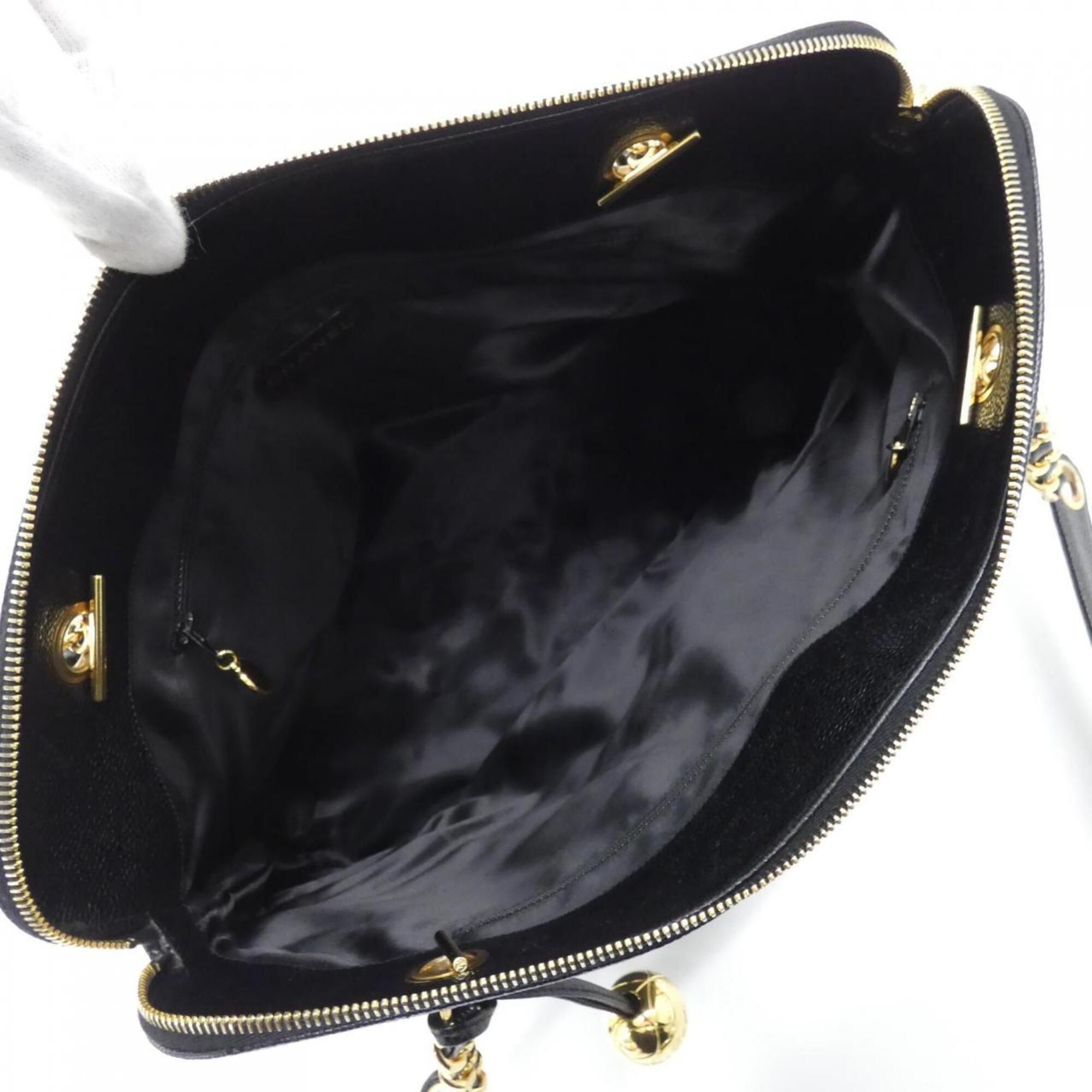 Grained Calfskin Shoulder Bag (Pre-Owned) - Chanel - Modalova