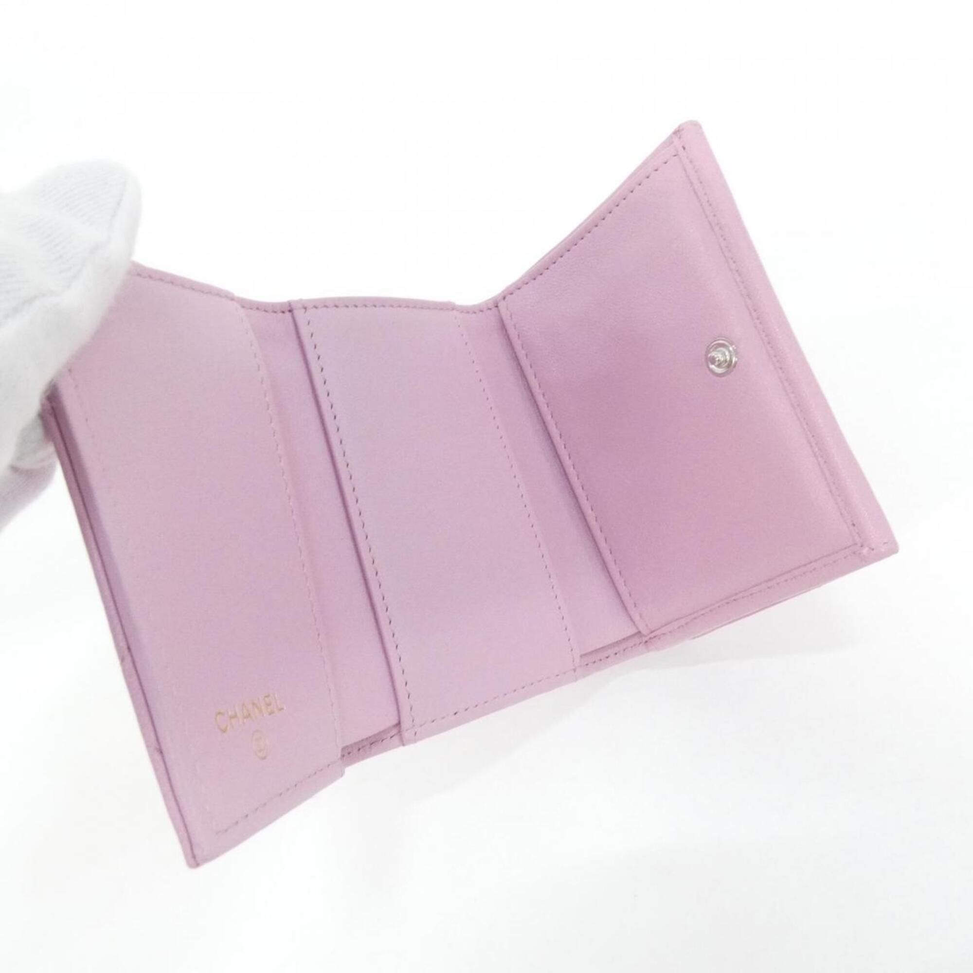 Chanel Pink Leather (Pre-Owned) - Chanel - Modalova