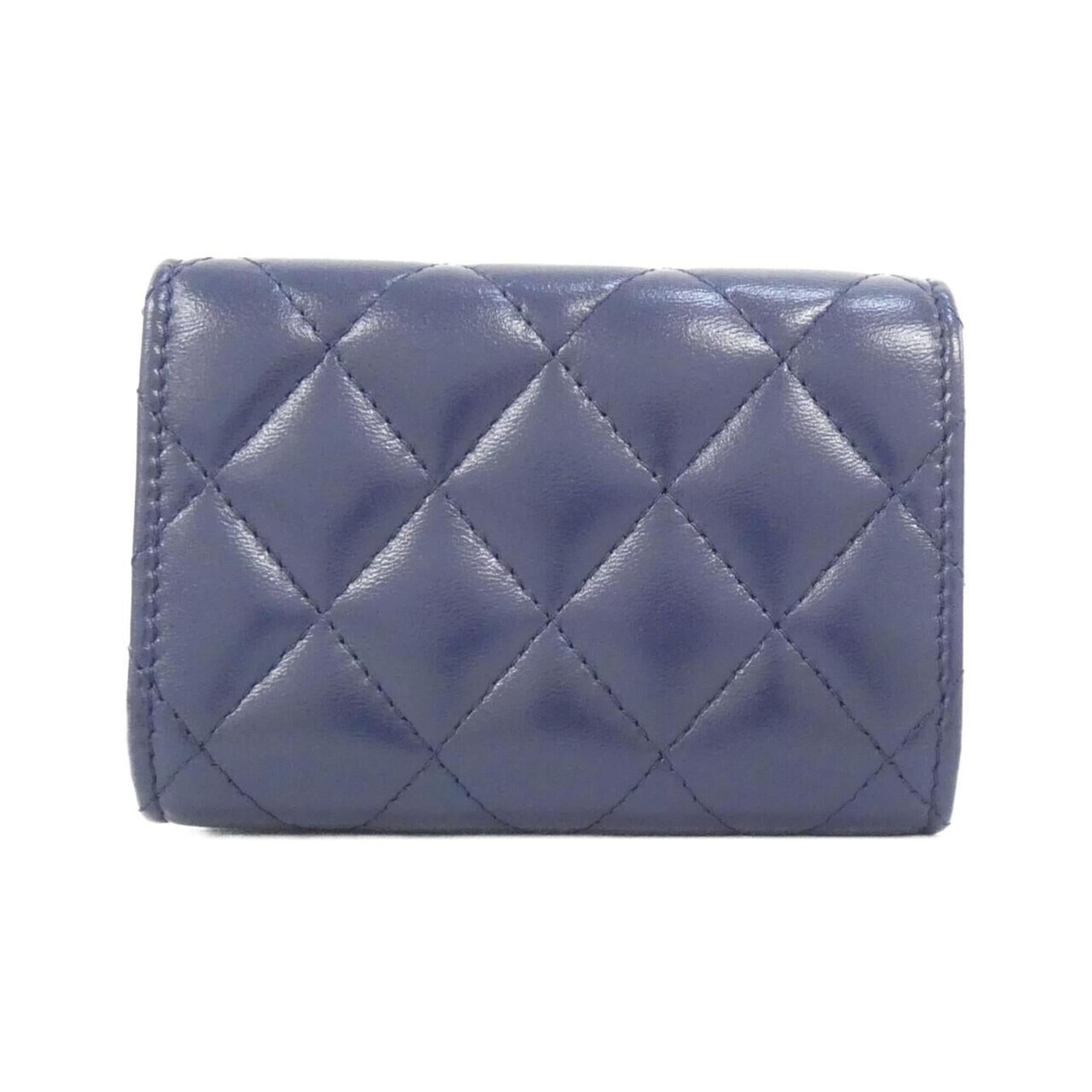 Leather Wallet (Tri-Fold) (Pre-Owned) - Chanel - Modalova