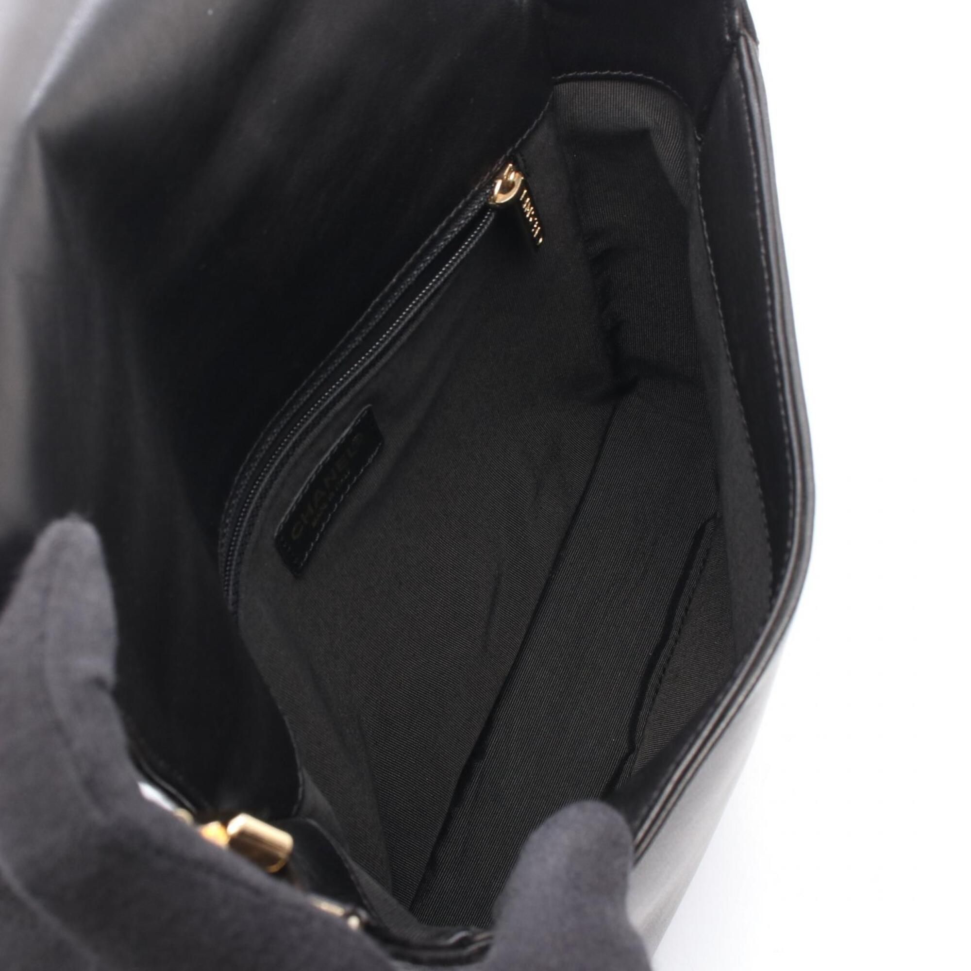 Leather Shoulder Bag (Pre-Owned) - Chanel - Modalova