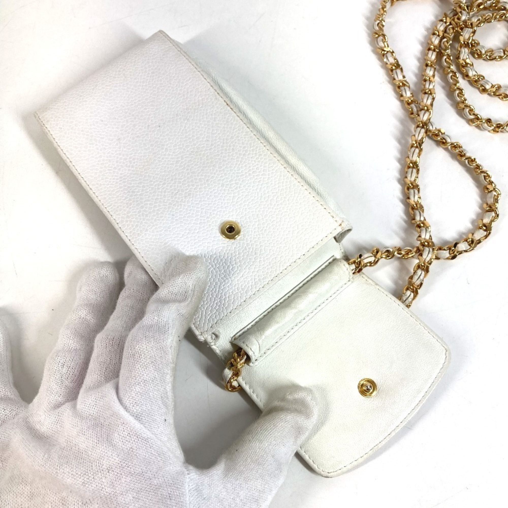Grained Calfskin Phone Wallet (Pre-Owned) - Chanel - Modalova
