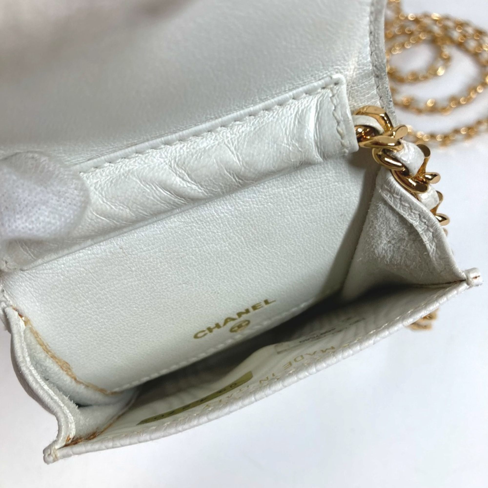 Grained Calfskin Phone Wallet (Pre-Owned) - Chanel - Modalova