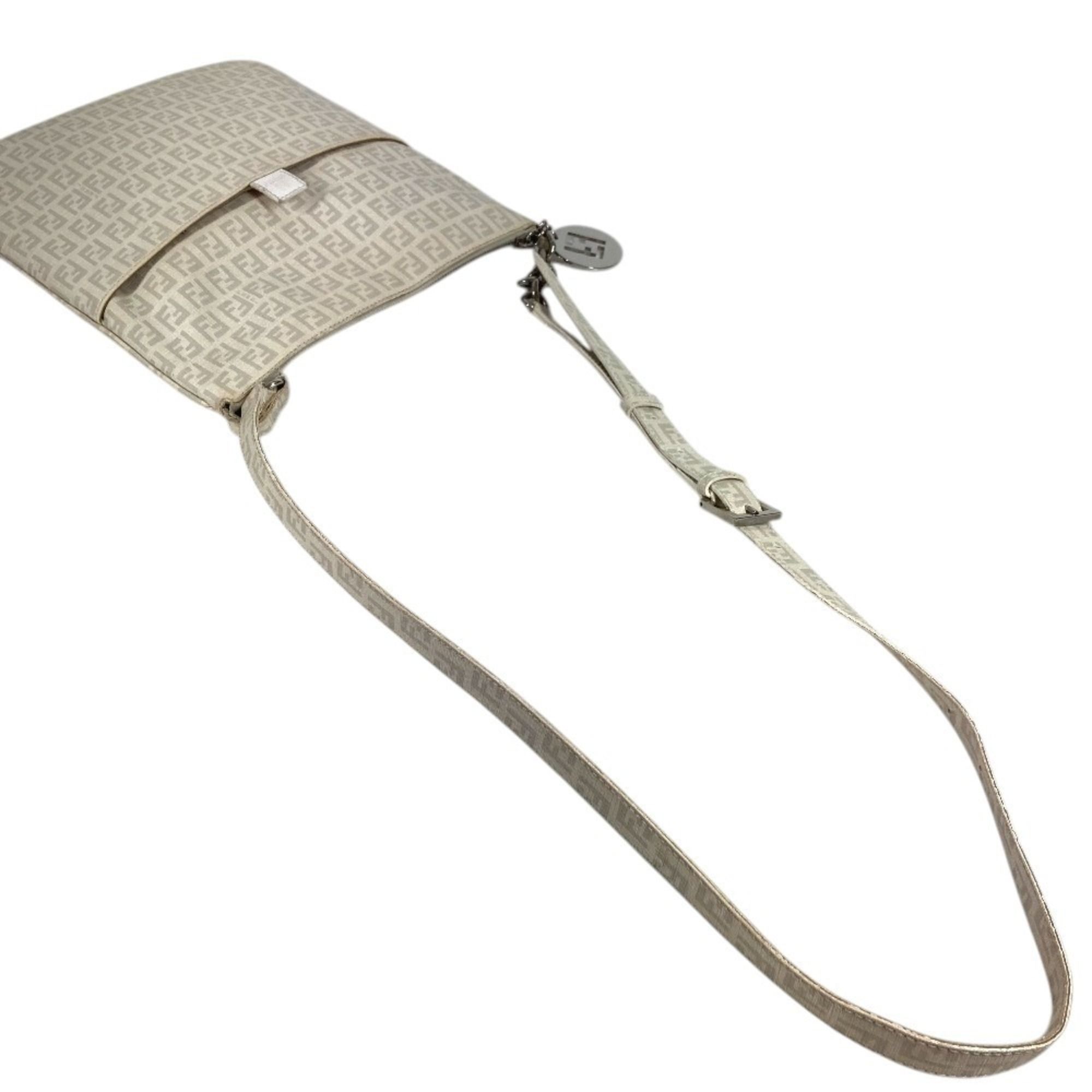 Pvc Leather Pochette Shoulder Bag (Pre-Owned) - Fendi - Modalova