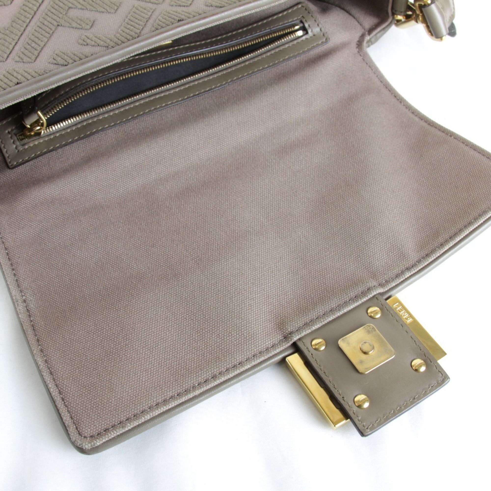 Canvas Shoulder Bag (Pre-Owned) - Fendi - Modalova