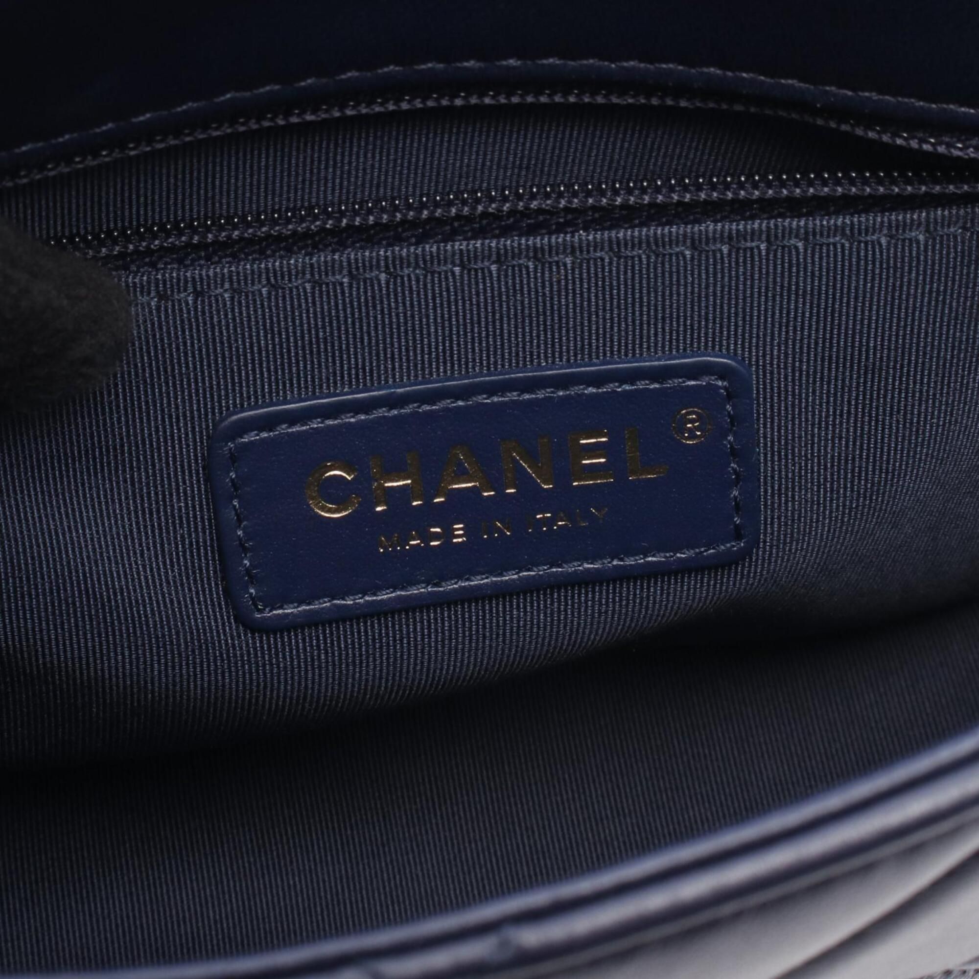 Leather Handbag Shoulder Bag (Pre-Owned) - Chanel - Modalova