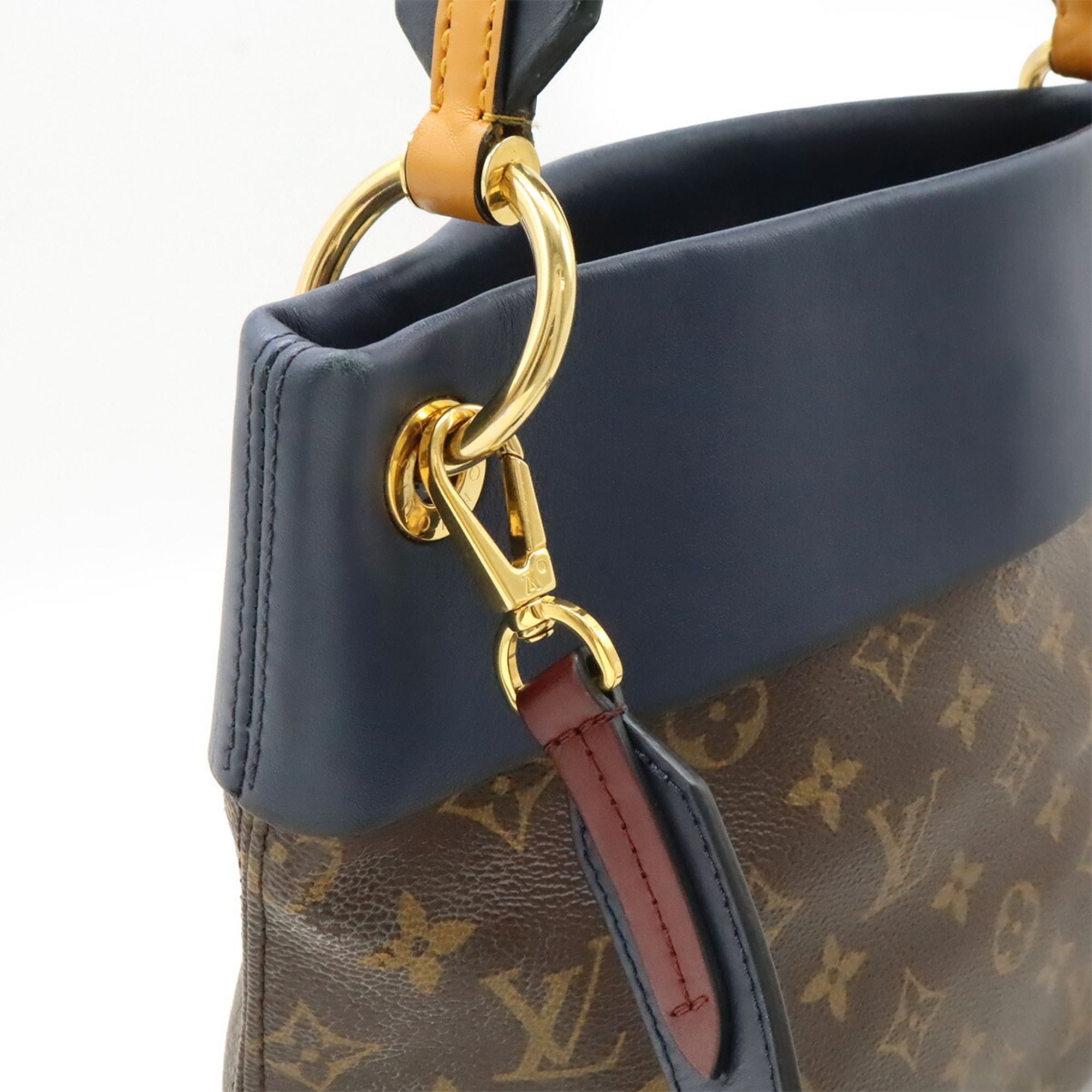 Pvc Handbag Shoulder Bag (Pre-Owned) - Louis Vuitton - Modalova