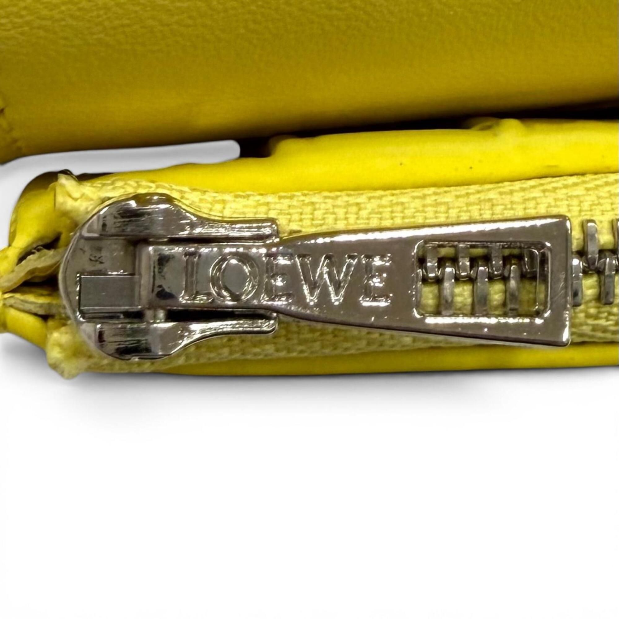 Loewe Wallet (Tri-Fold) (Pre-Owned) - Loewe - Modalova