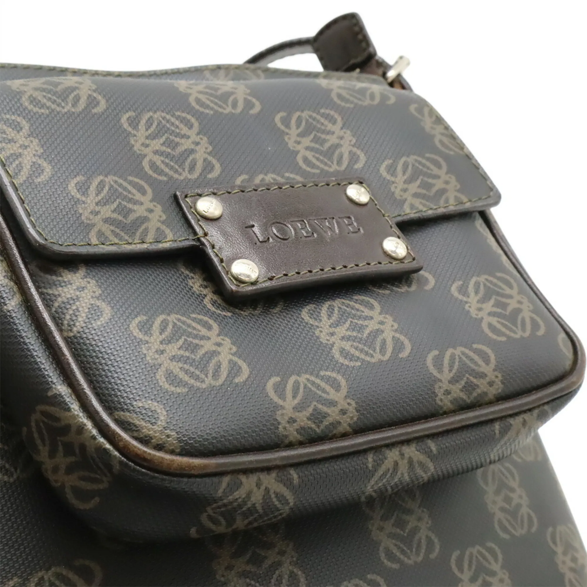 Coated Canvas Leather Shoulder Bag (Pre-Owned) - Loewe - Modalova