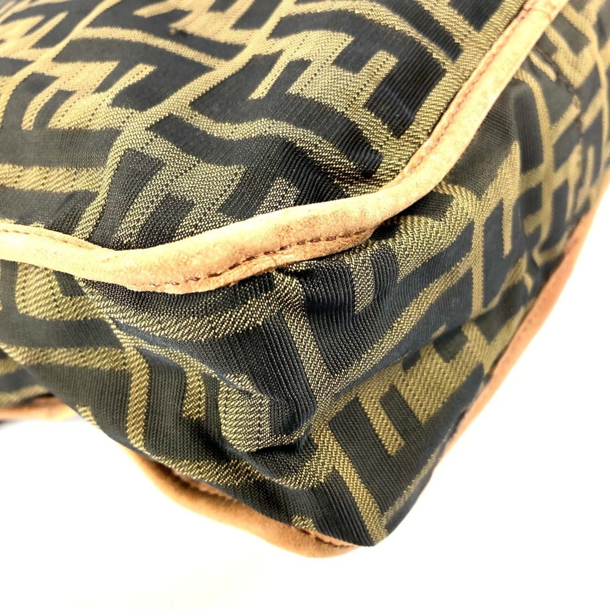 Leather Pochette Shoulder Bag (Pre-Owned) - Fendi - Modalova