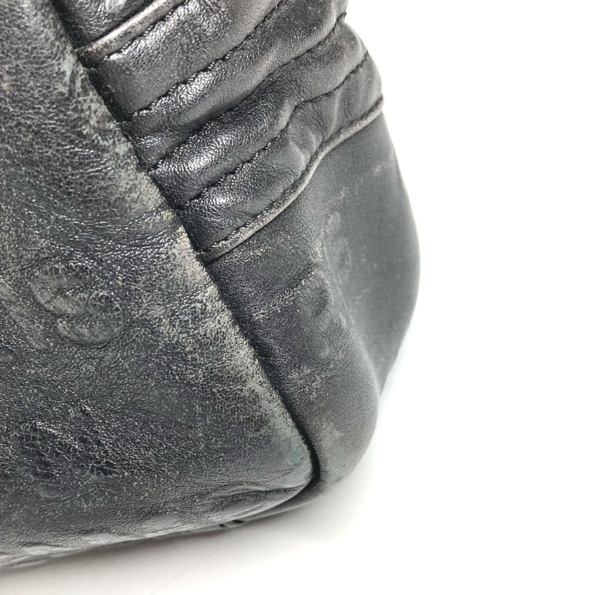 Leather Pochette Shoulder Bag (Pre-Owned) - Chanel - Modalova