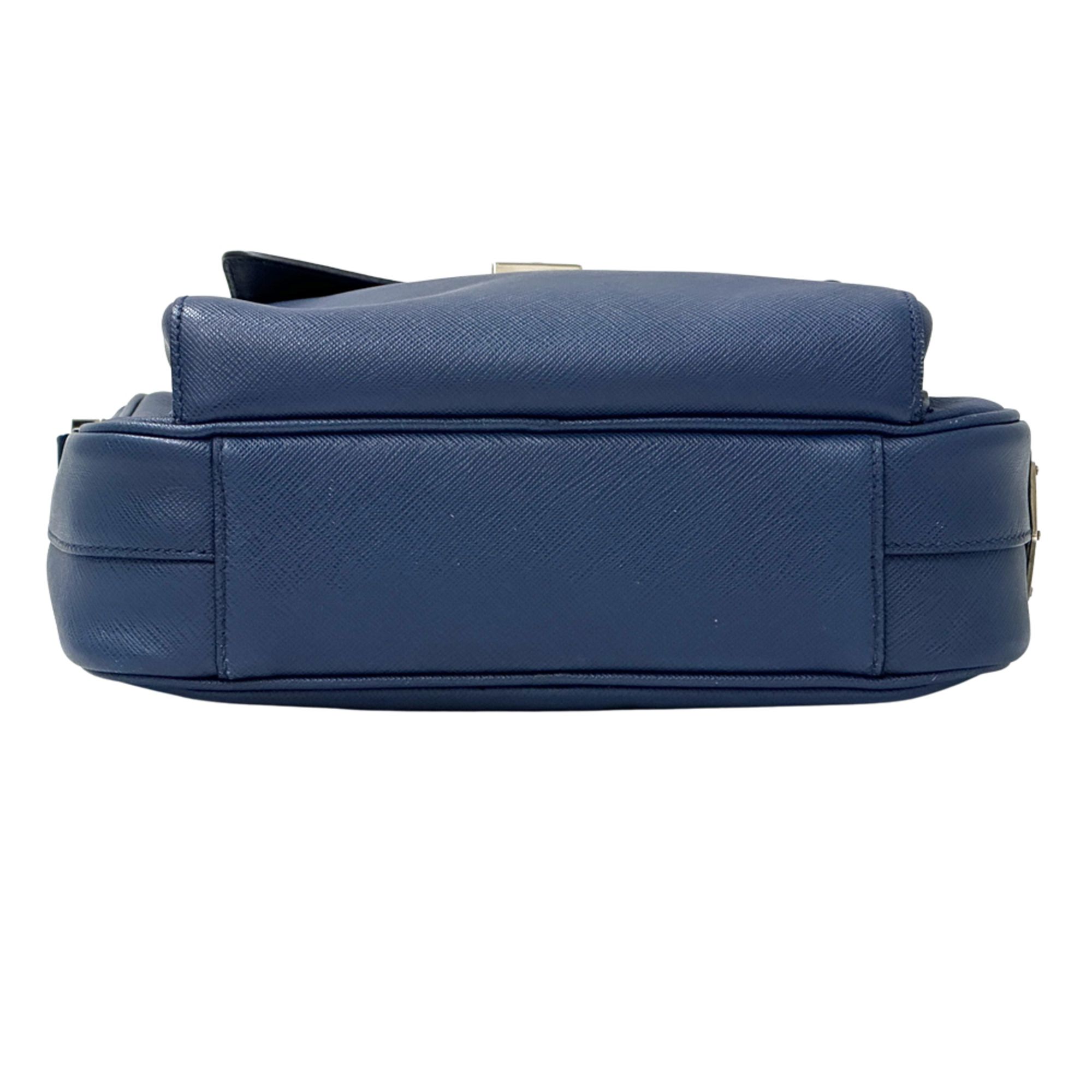 Saffiano Handbag Shoulder Bag (Pre-Owned) - Prada - Modalova