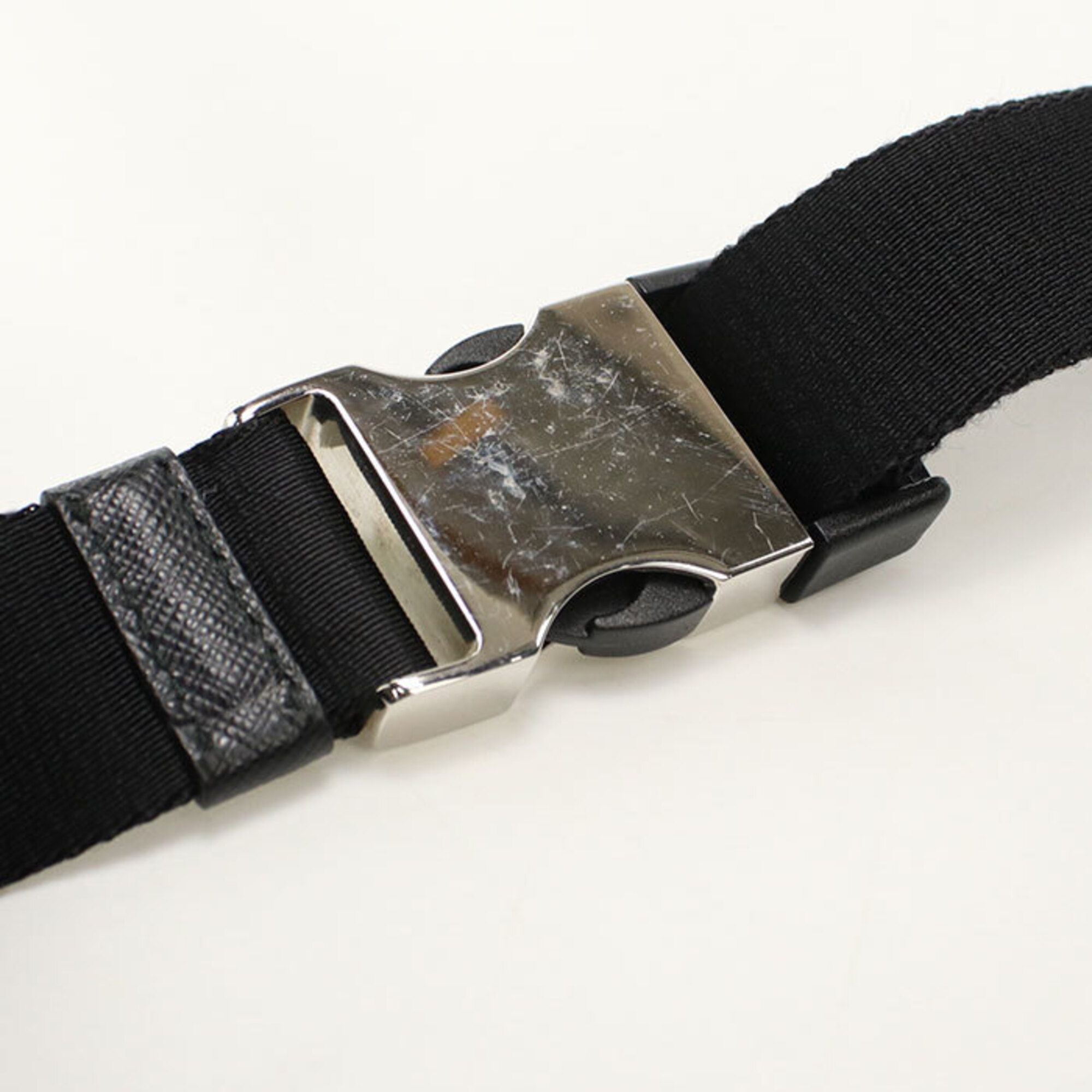 Nylon Sling Bag (Pre-Owned) - Prada - Modalova