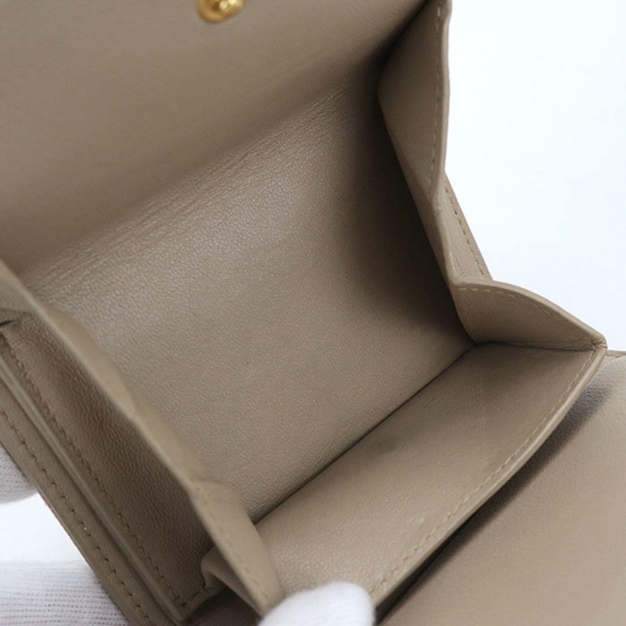 Leather Wallet (Tri-Fold) (Pre-Owned) - Saint Laurent - Modalova