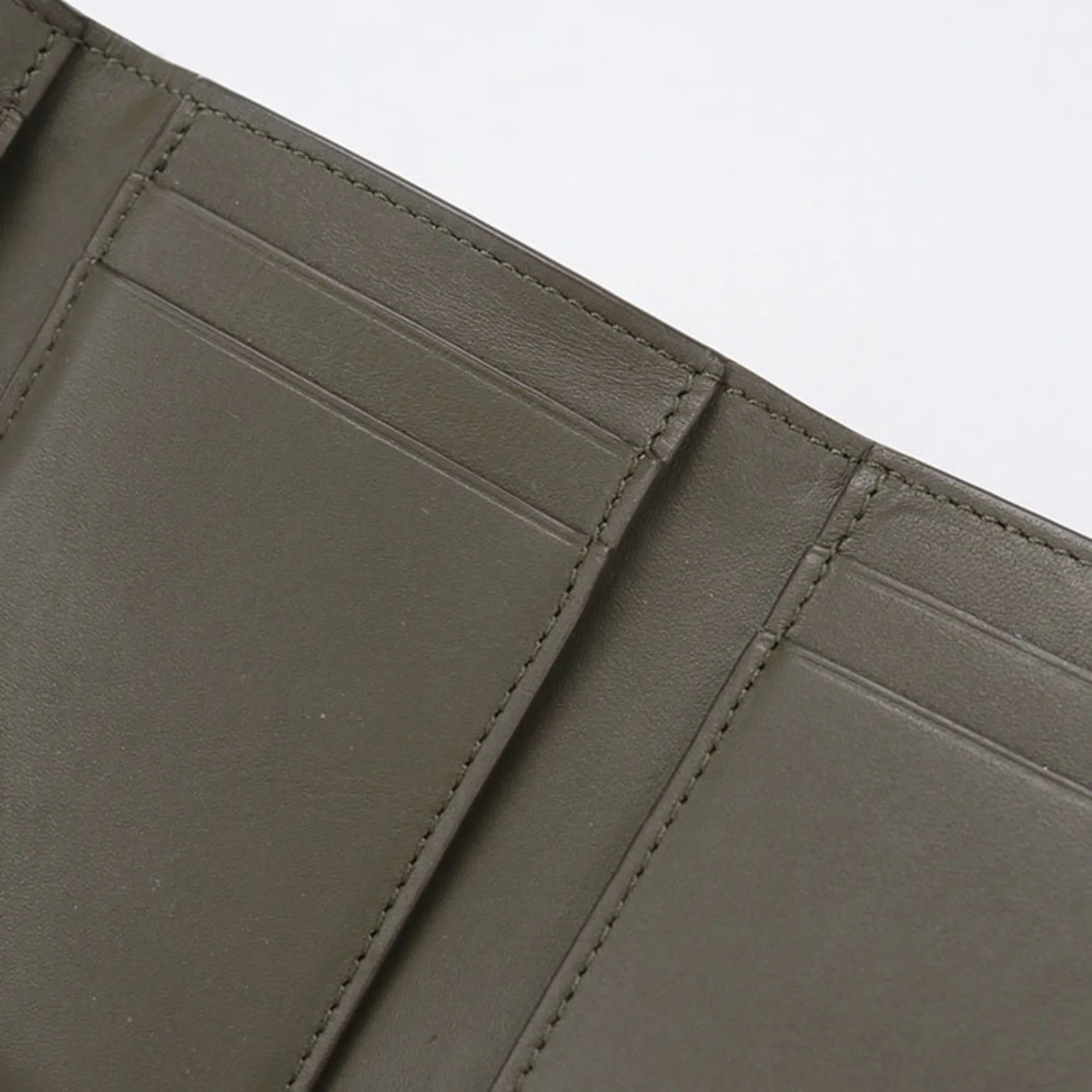 Leather Wallet (Tri-Fold) (Pre-Owned) - Loewe - Modalova
