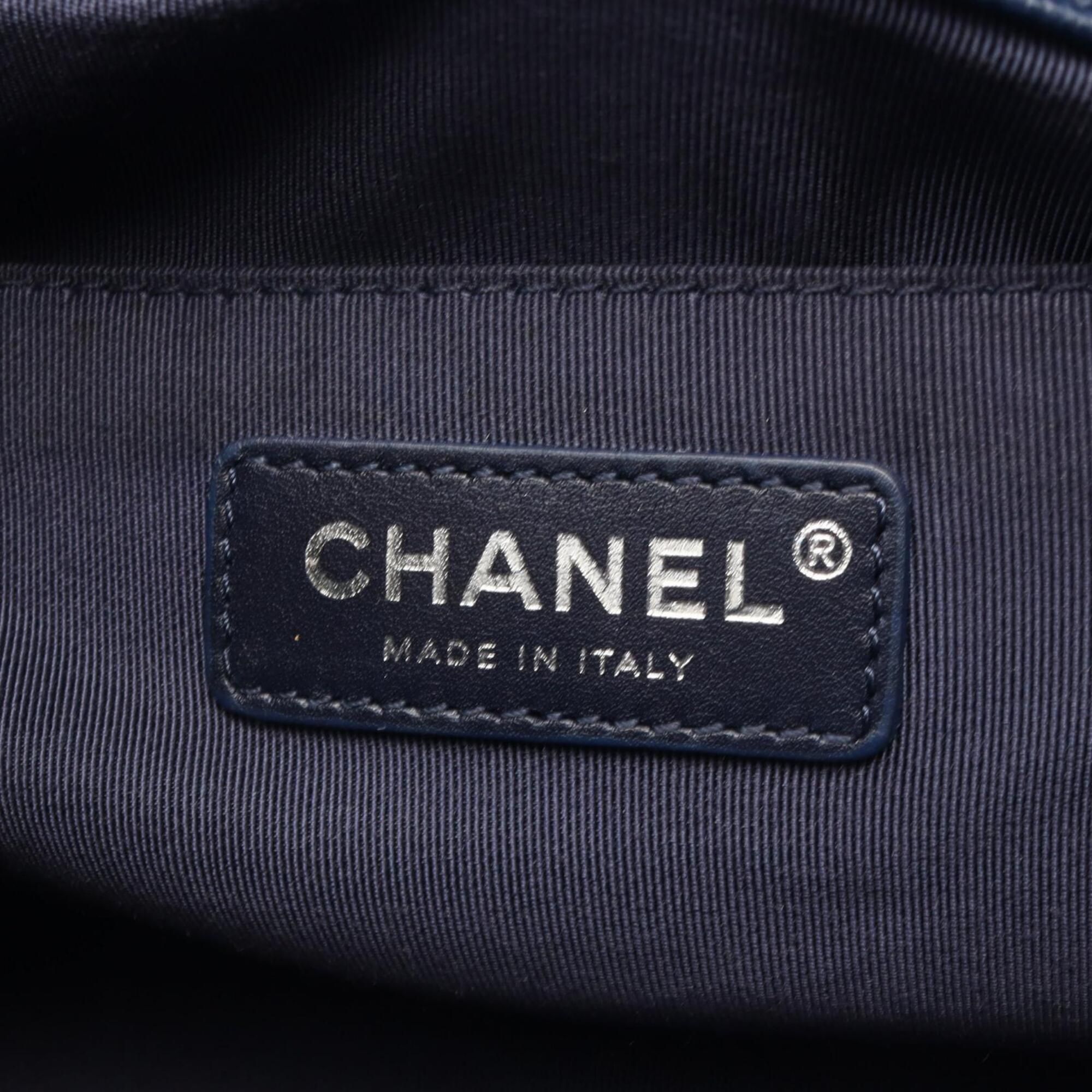 Grained Calfskin Shoulder Bag (Pre-Owned) - Chanel - Modalova