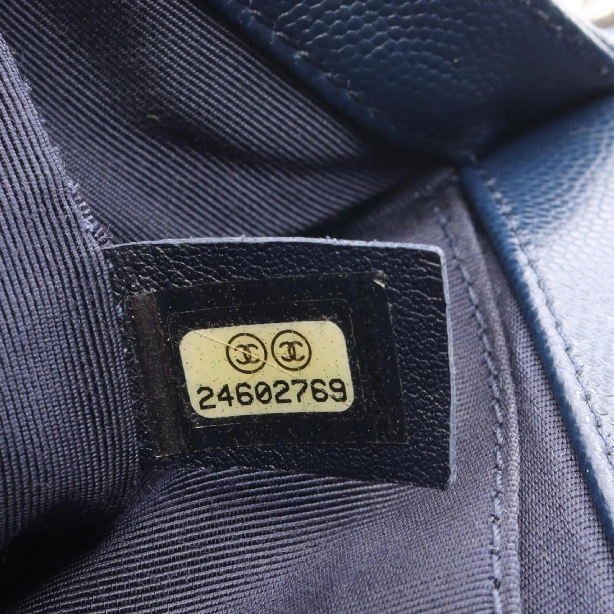 Grained Calfskin Shoulder Bag (Pre-Owned) - Chanel - Modalova