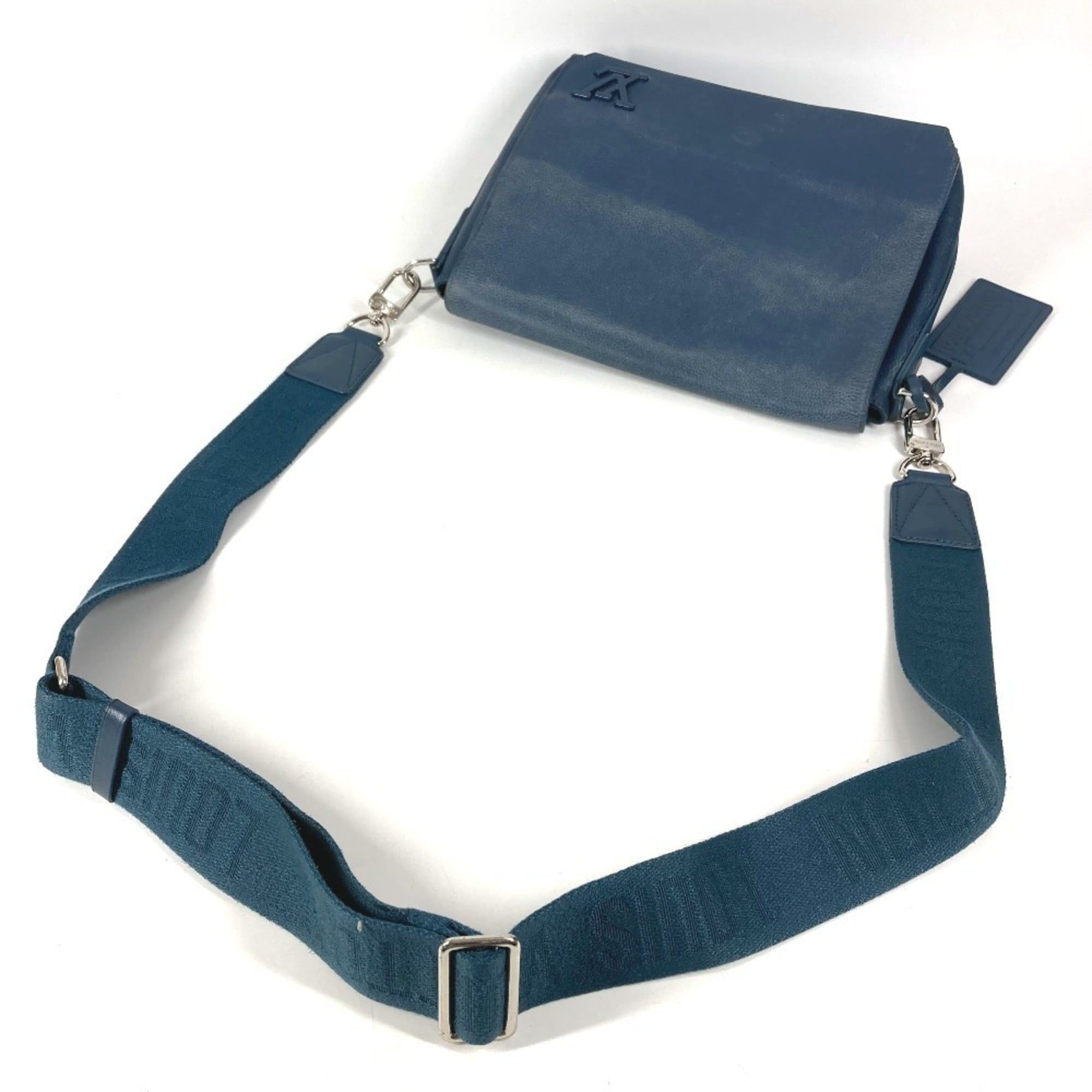 Leather Shoulder Bag (Pre-Owned) - Louis Vuitton - Modalova