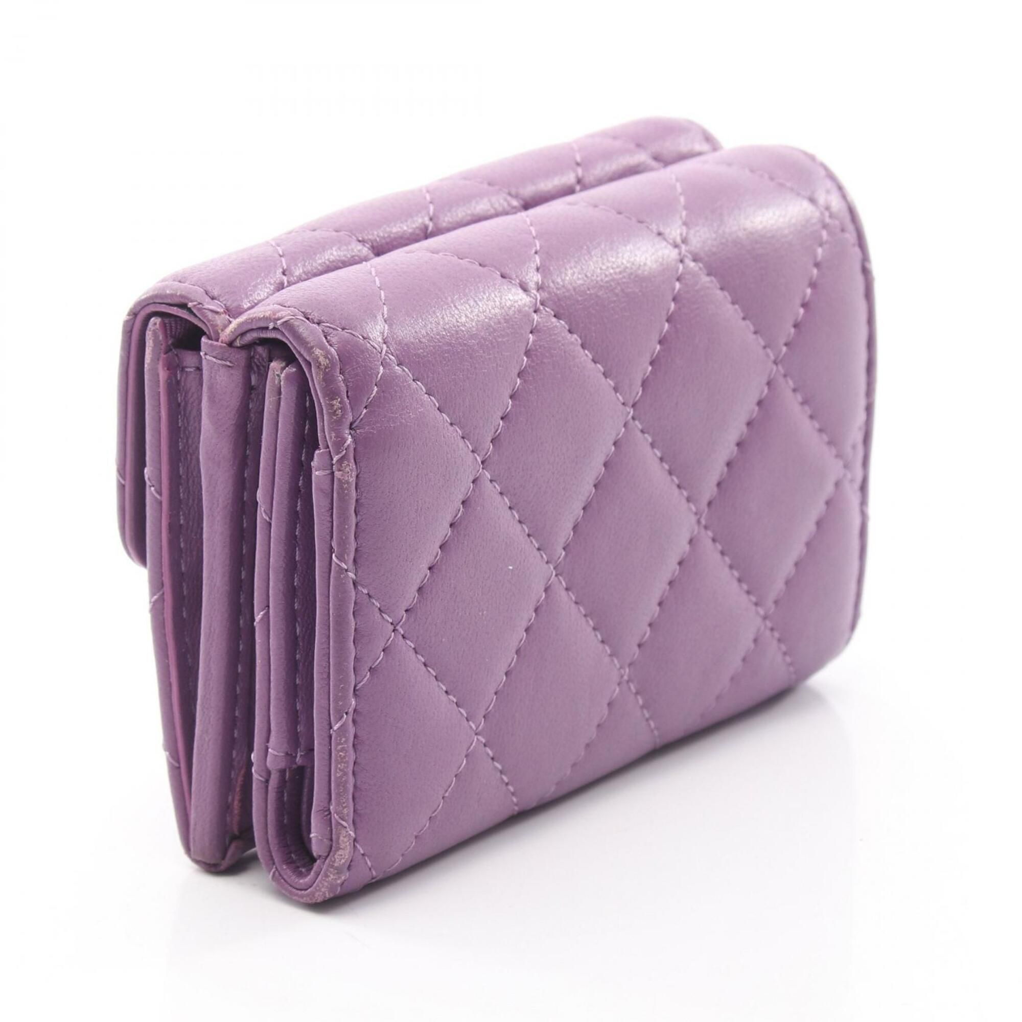 Leather Wallet (Tri-Fold) (Pre-Owned) - Chanel - Modalova