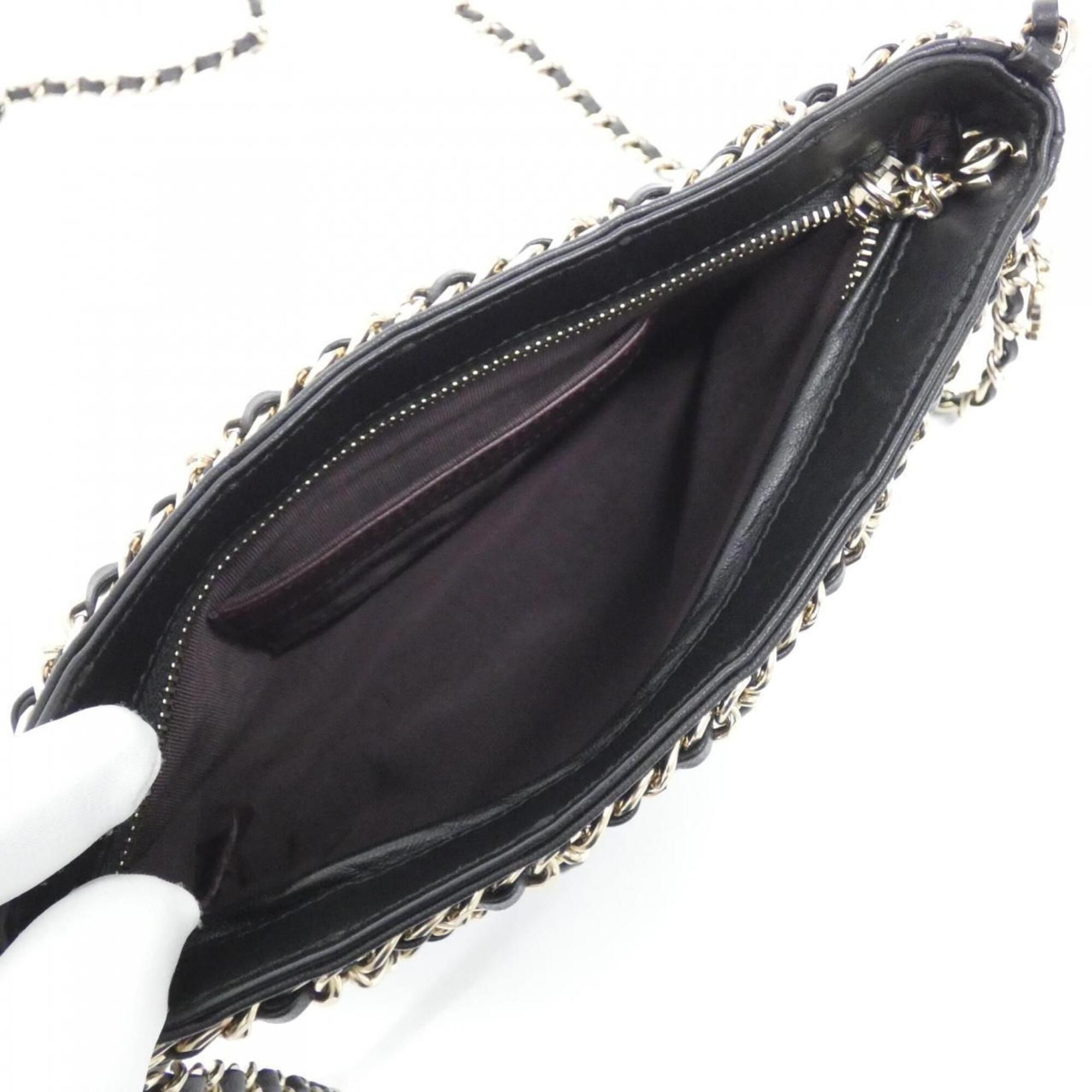 Leather Shoulder Bag (Pre-Owned) - Chanel - Modalova