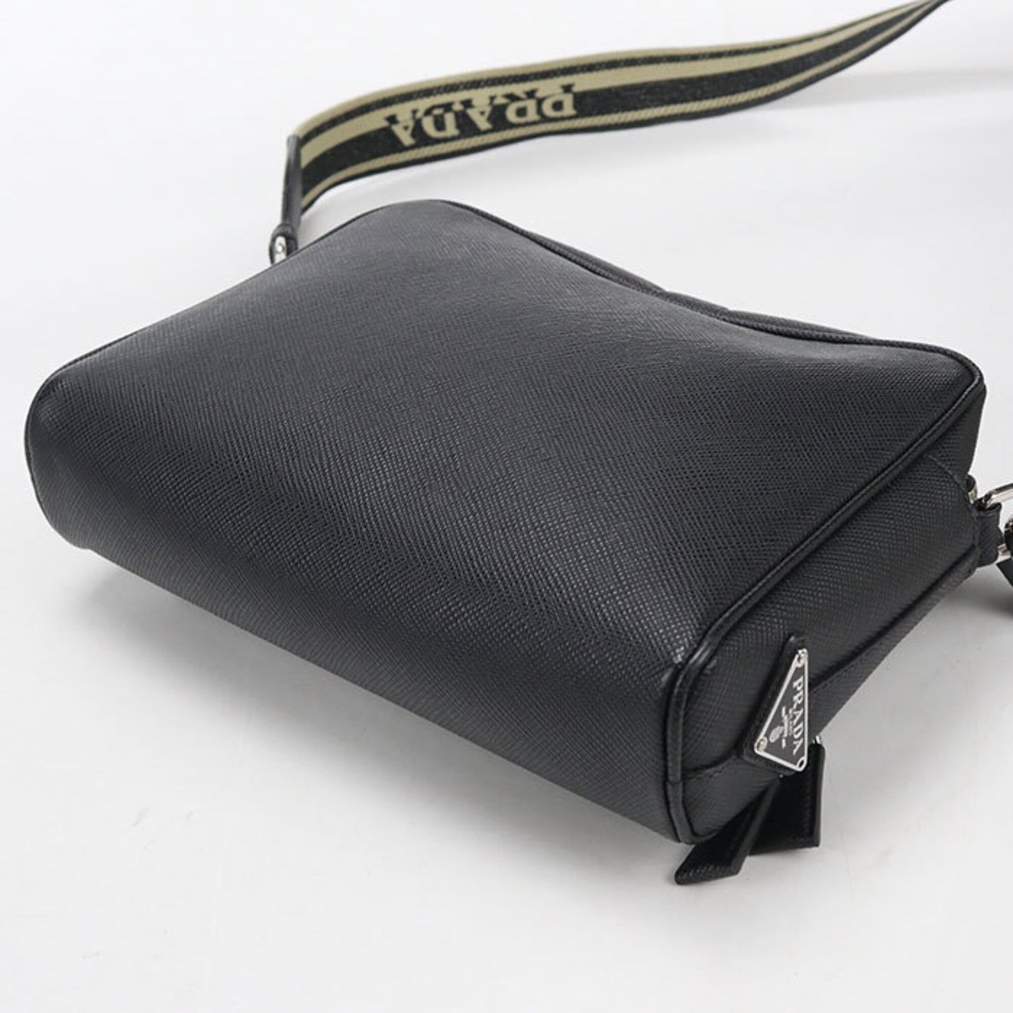 Leather Shoulder Bag (Pre-Owned) - Prada - Modalova