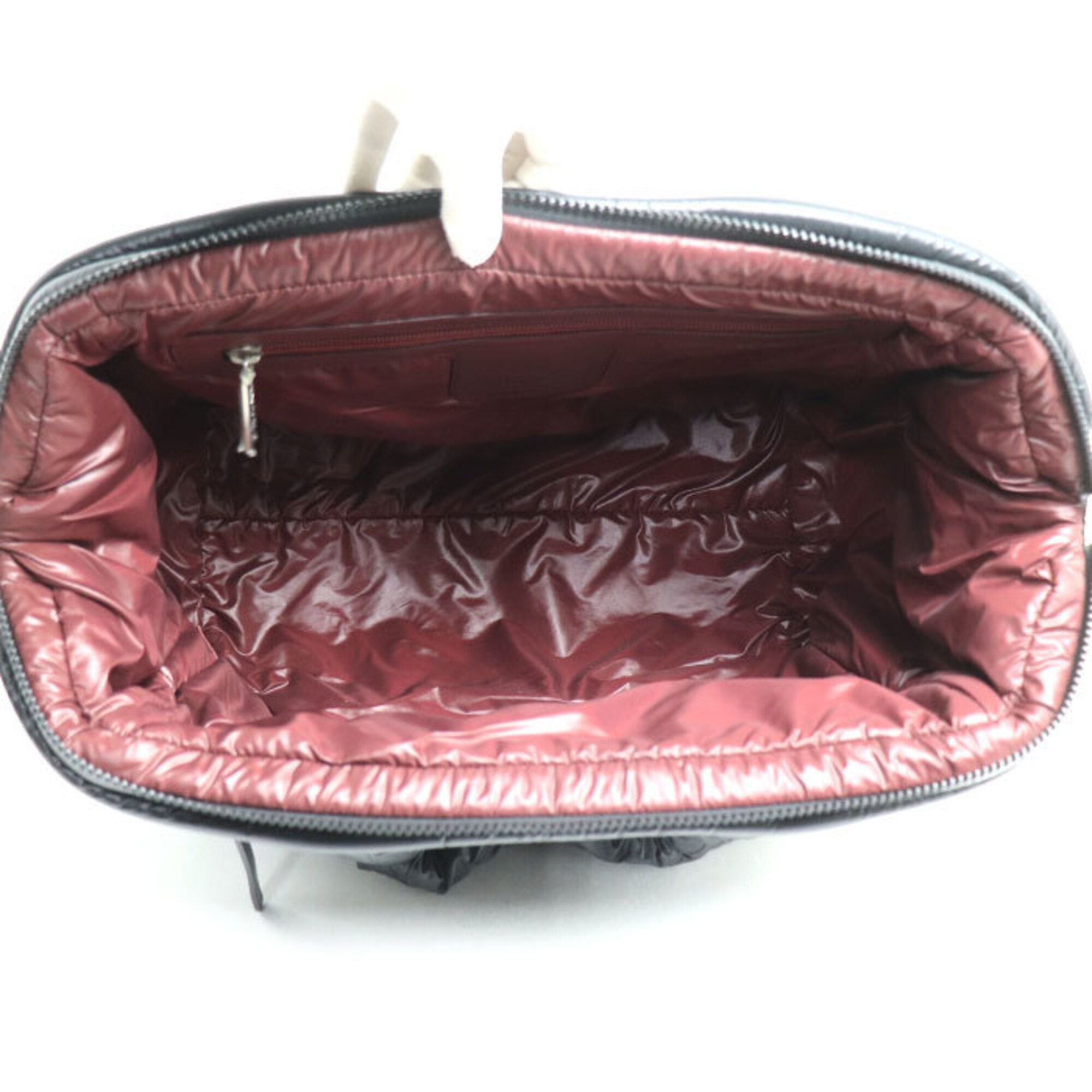 Nylon Leather Handbag (Pre-Owned) - Chanel - Modalova