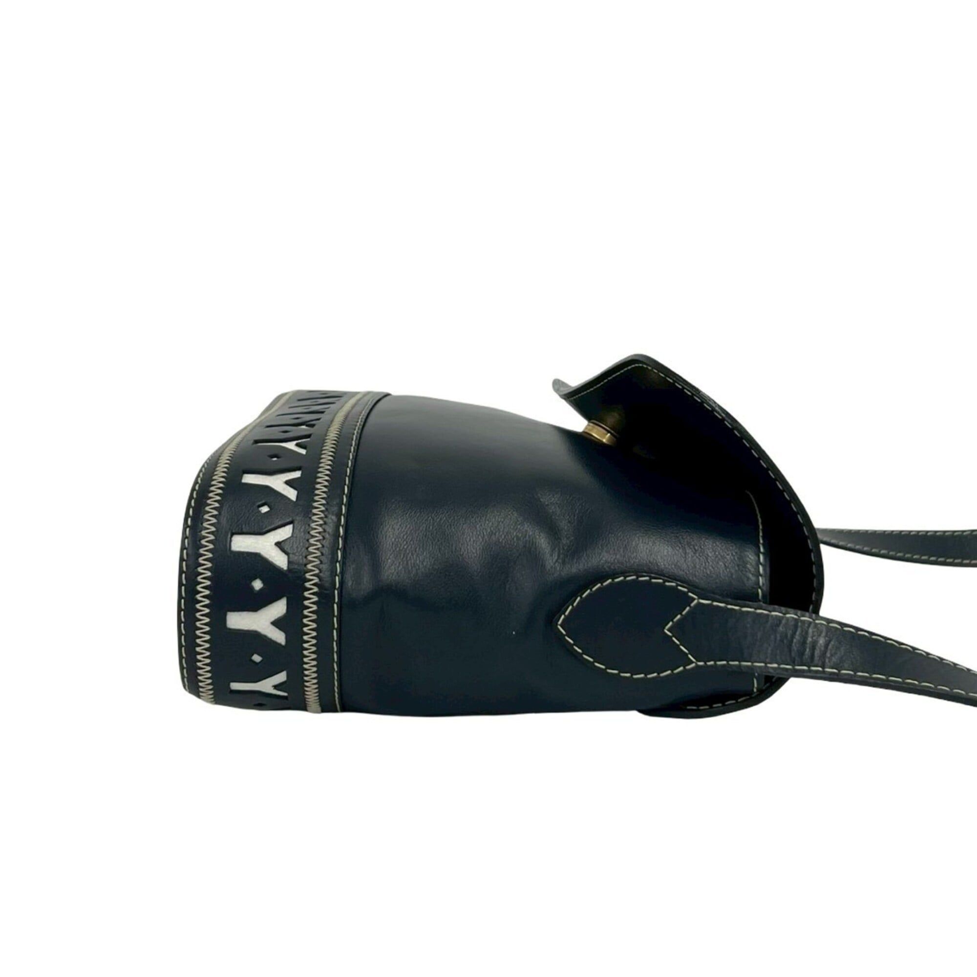 Leather Shoulder Bag (Pre-Owned) - Yves Saint Laurent - Modalova