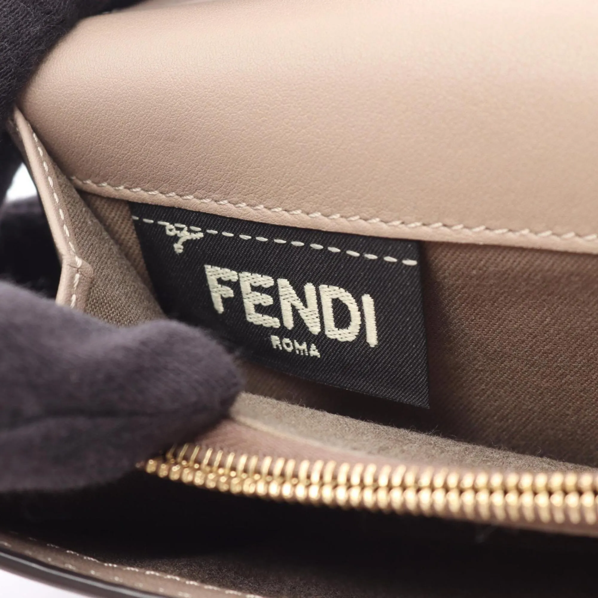Leather Long Wallet (Bi-Fold) (Pre-Owned) - Fendi - Modalova