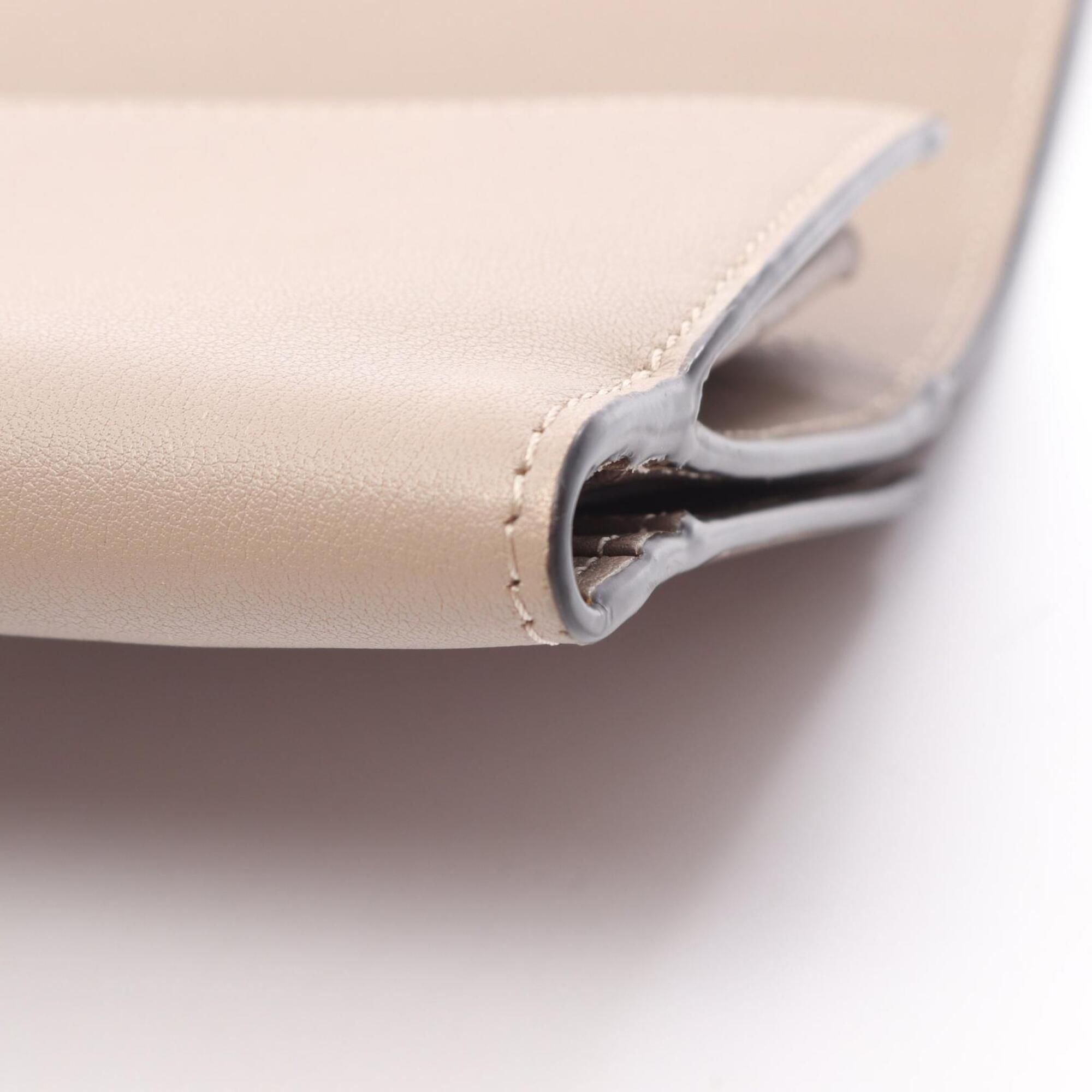 Leather Long Wallet (Bi-Fold) (Pre-Owned) - Fendi - Modalova