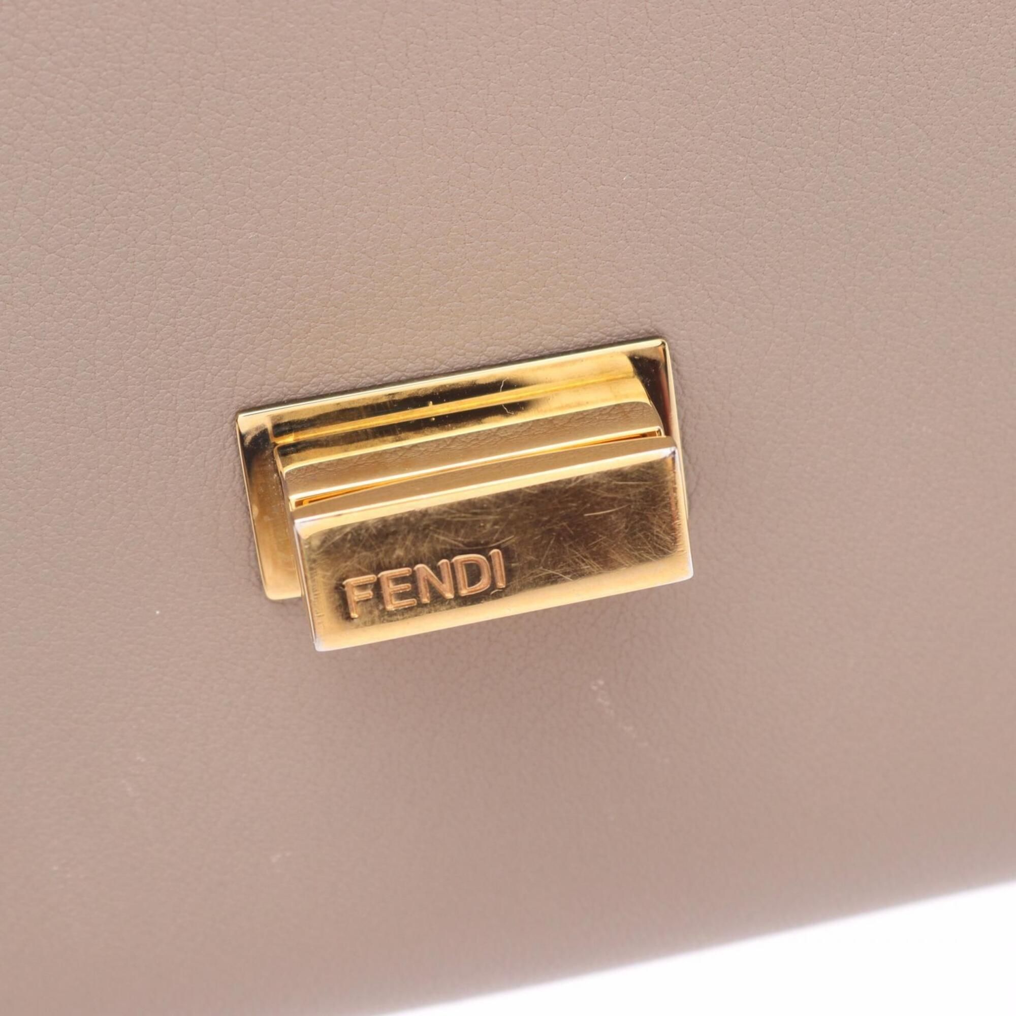 Leather Long Wallet (Bi-Fold) (Pre-Owned) - Fendi - Modalova