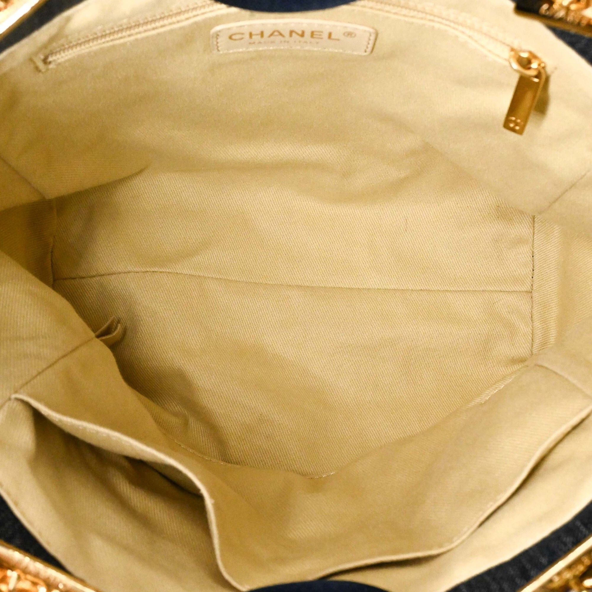 Canvas Tote Bag (Pre-Owned) - Chanel - Modalova