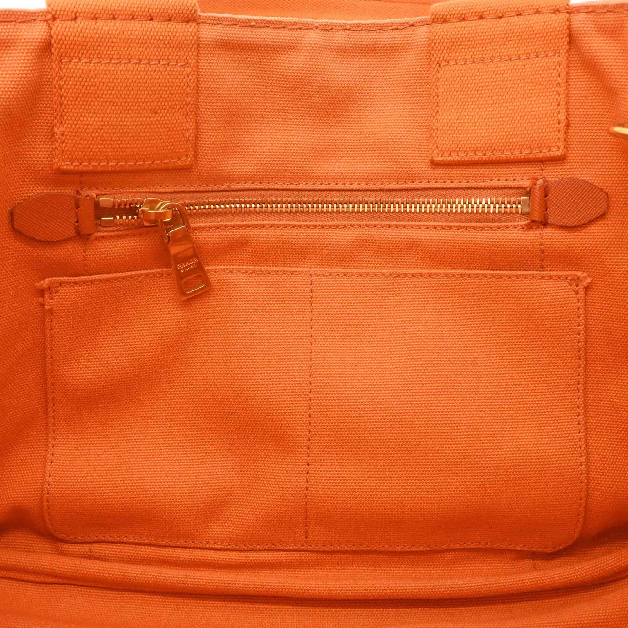 Canapa Canvas Handbag Shoulder Bag (Pre-Owned) - Prada - Modalova