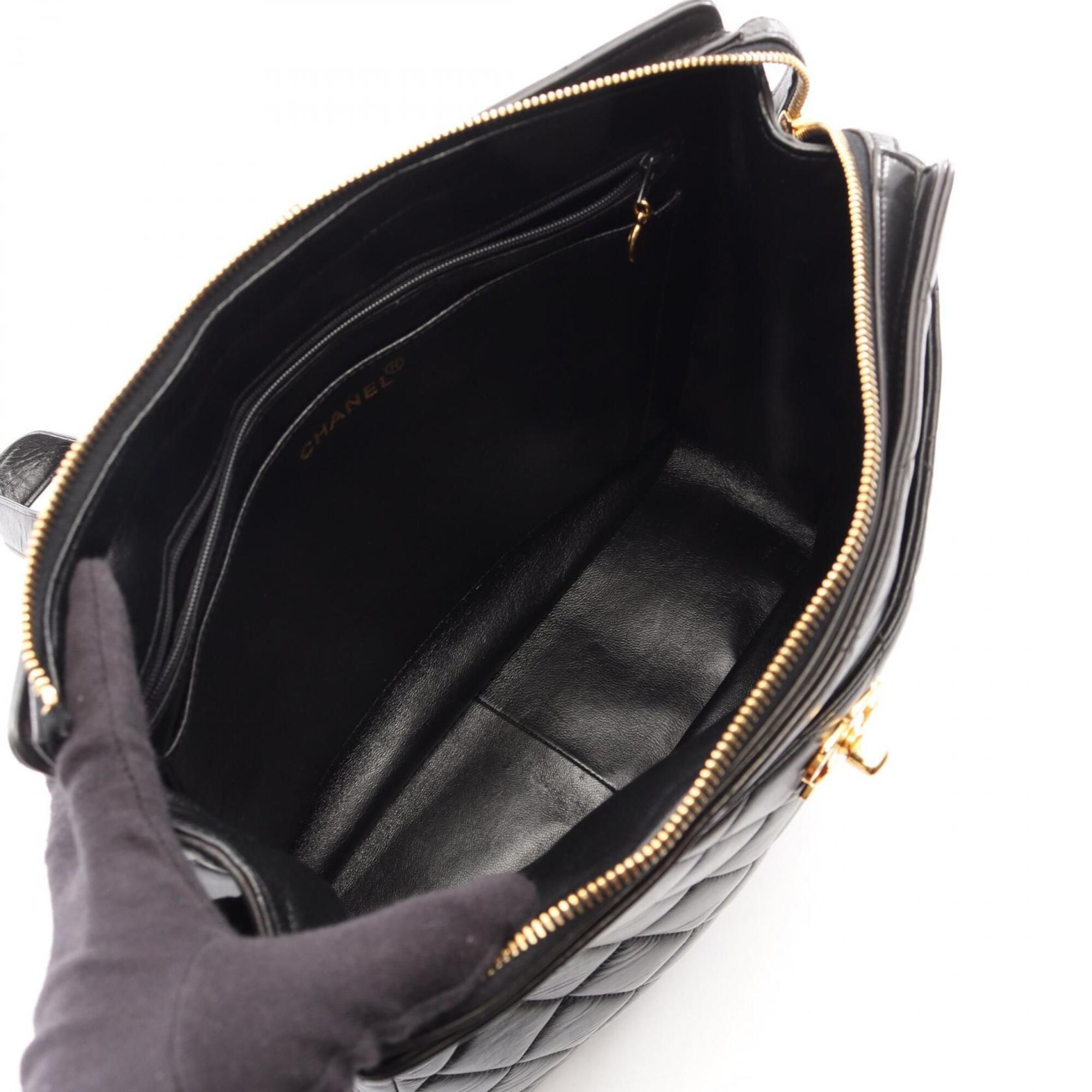 Leather Backpack (Pre-Owned) - Chanel - Modalova