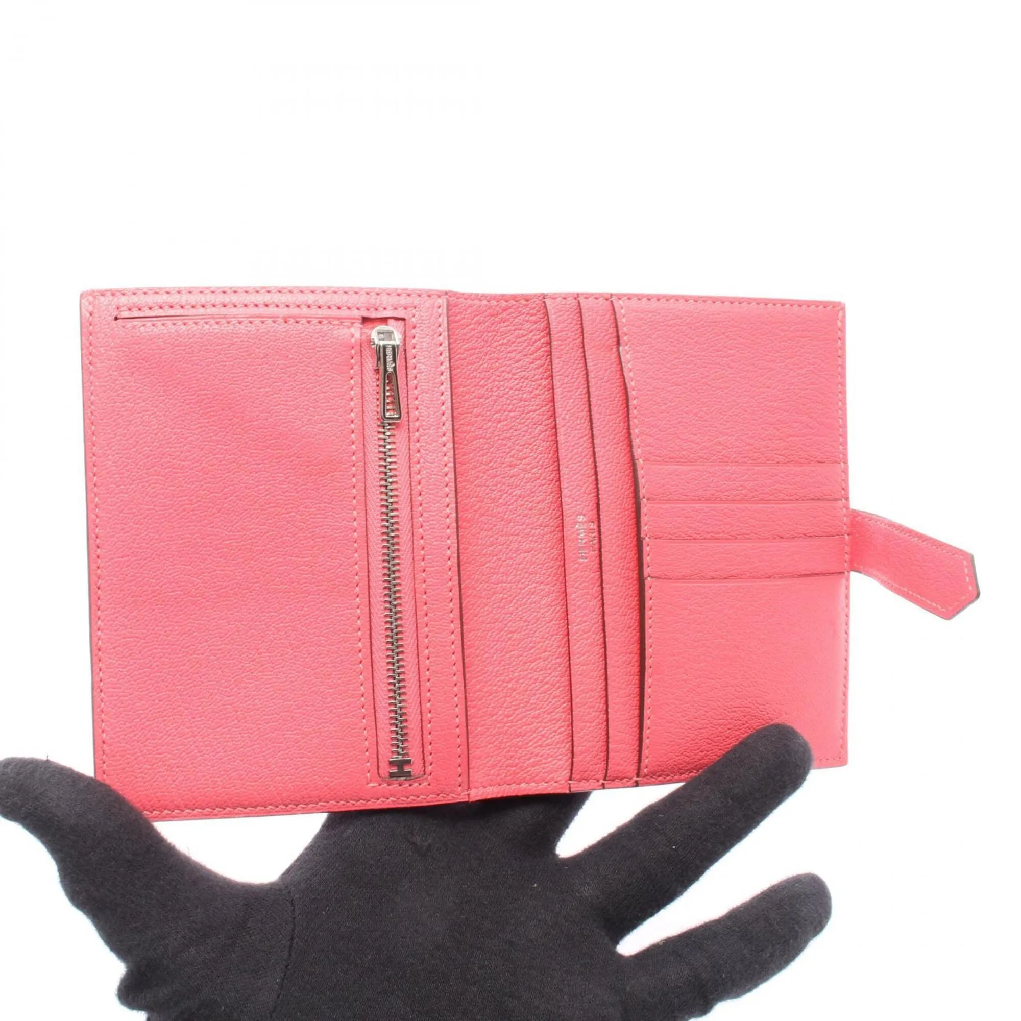 Chevre Leather Wallet (Bi-Fold) (Pre-Owned) - Hermes - Modalova