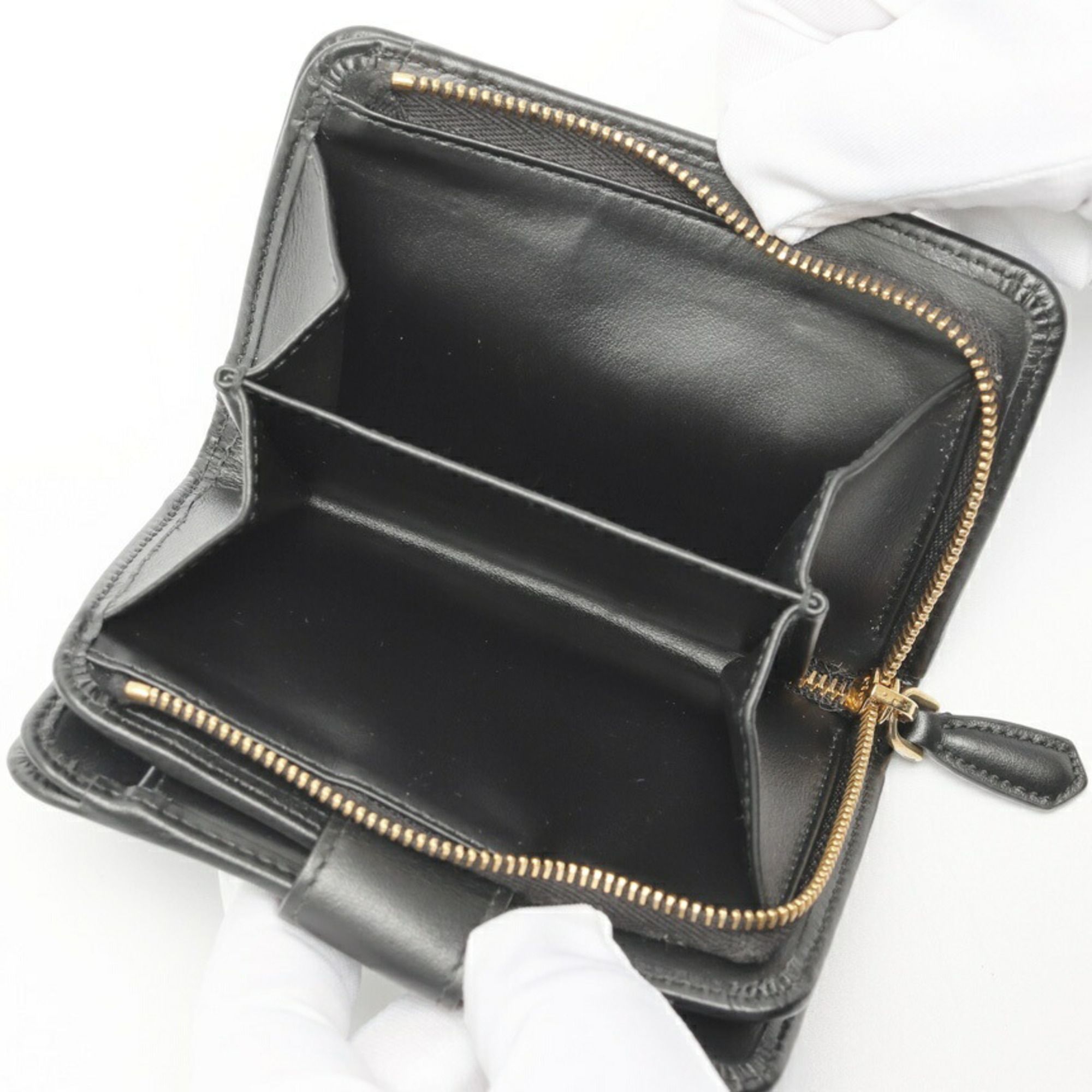 Leather Wallet (Bi-Fold) (Pre-Owned) - Prada - Modalova