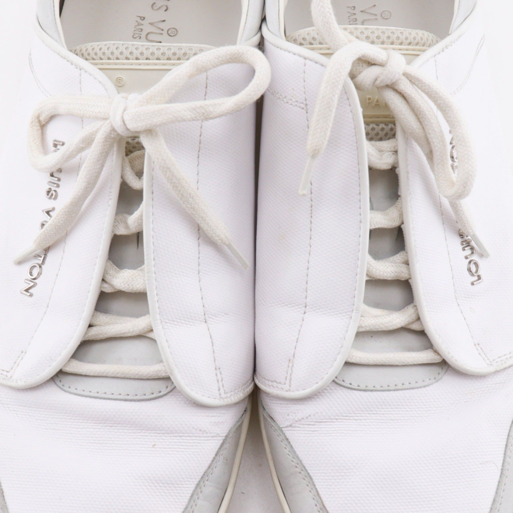 Sneakers (Pre-Owned) - Louis Vuitton - Modalova