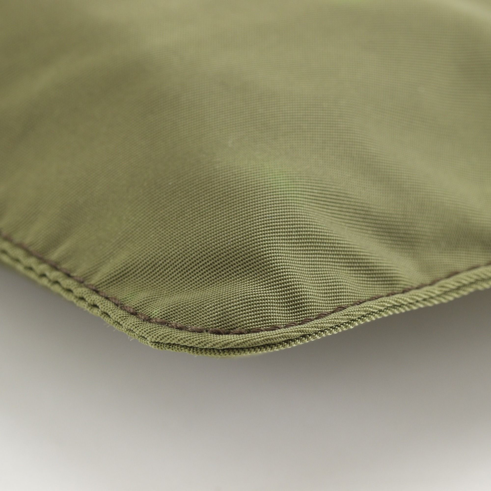 Prada Khaki Nylon Pouch (Pre-Owned) - Prada - Modalova