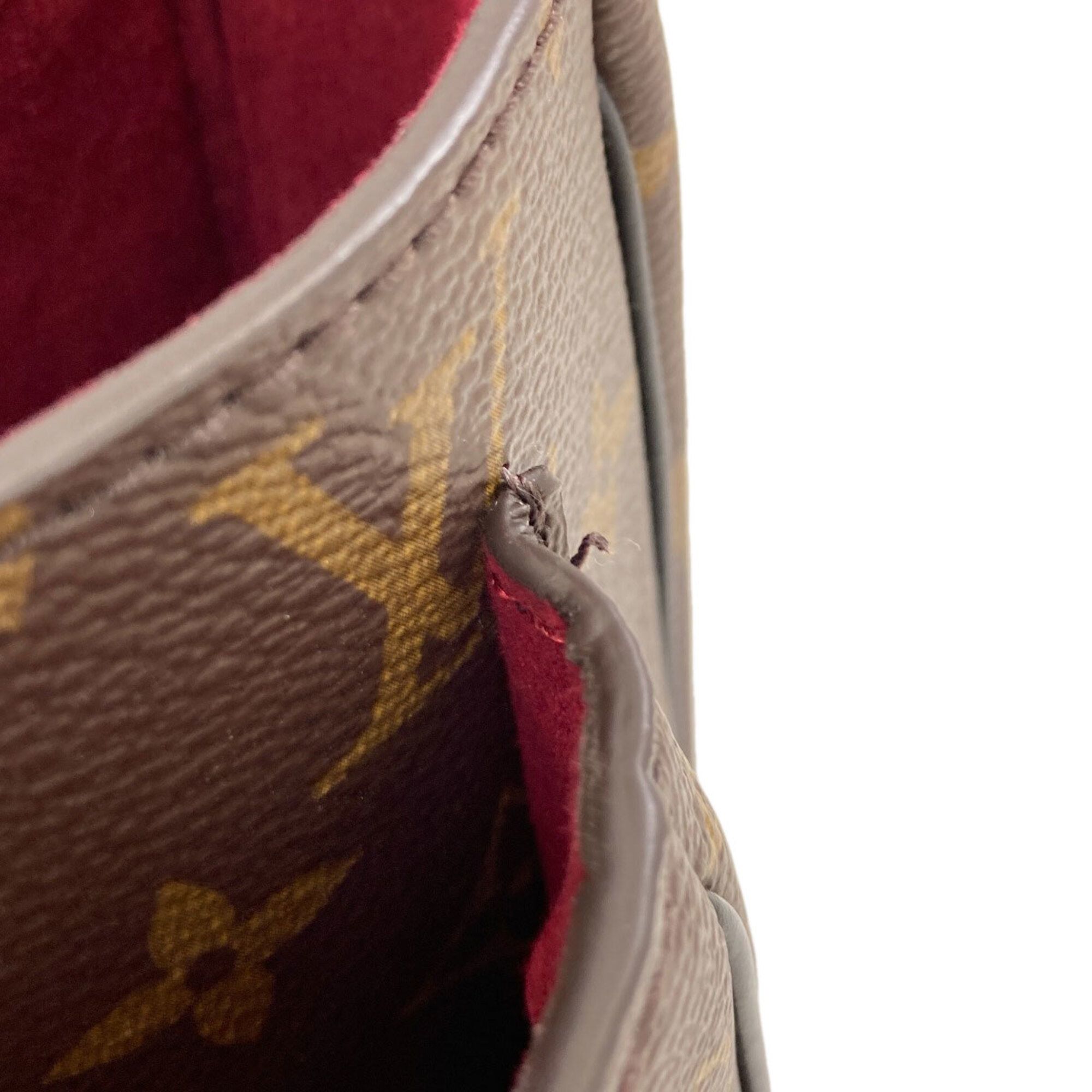 Canvas Shoulder Bag (Pre-Owned) - Louis Vuitton - Modalova