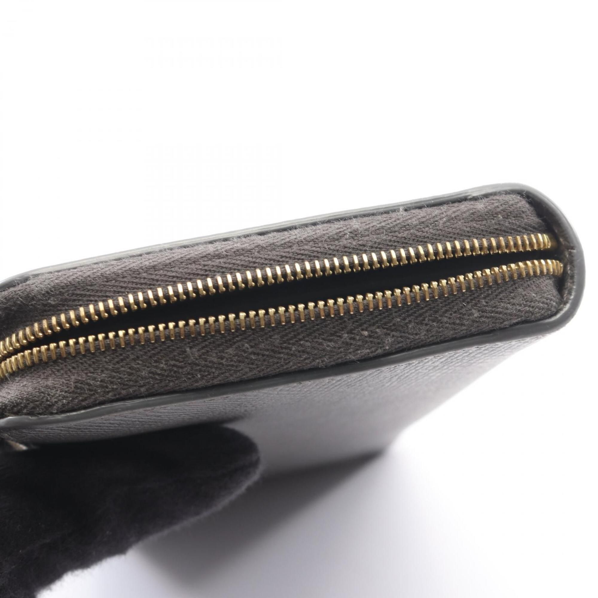 Leather Long Wallet (Bi-Fold) (Pre-Owned) - Celine - Modalova