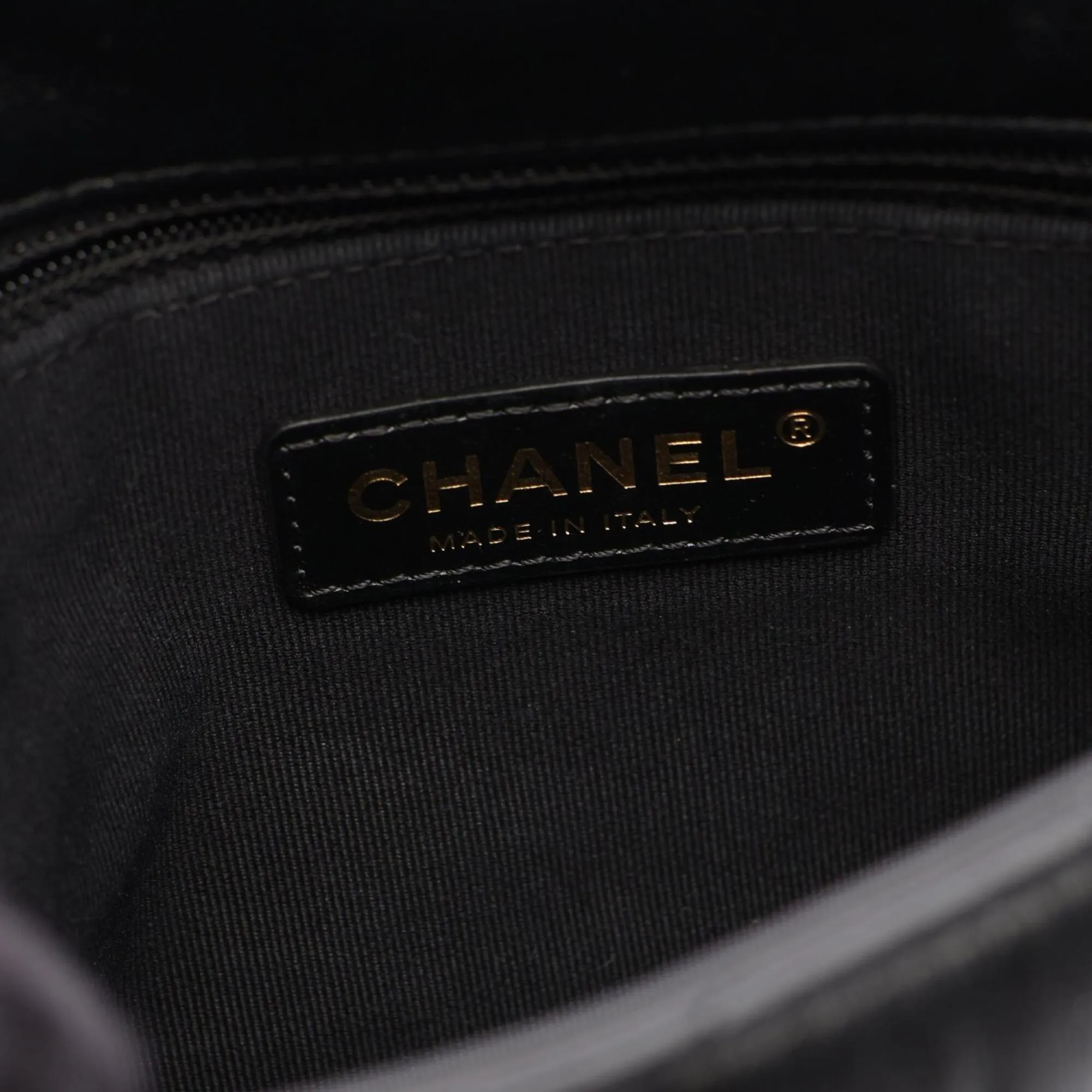 Matelasse Leather Handbag Shoulder Bag (Pre-Owned) - Chanel - Modalova