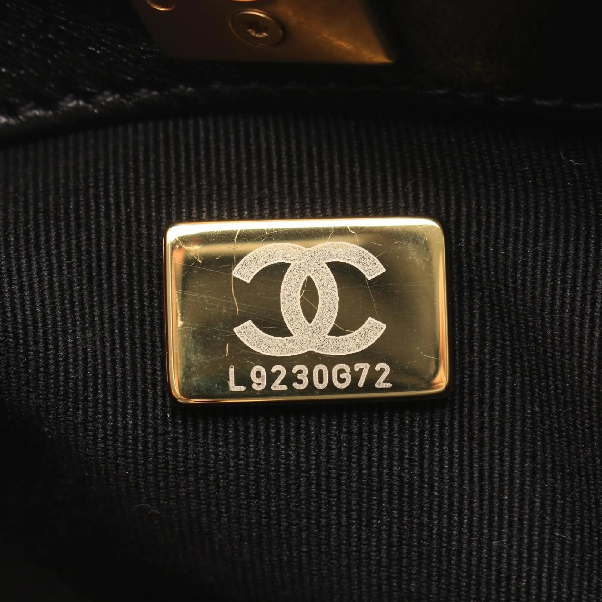 Matelasse Leather Handbag Shoulder Bag (Pre-Owned) - Chanel - Modalova