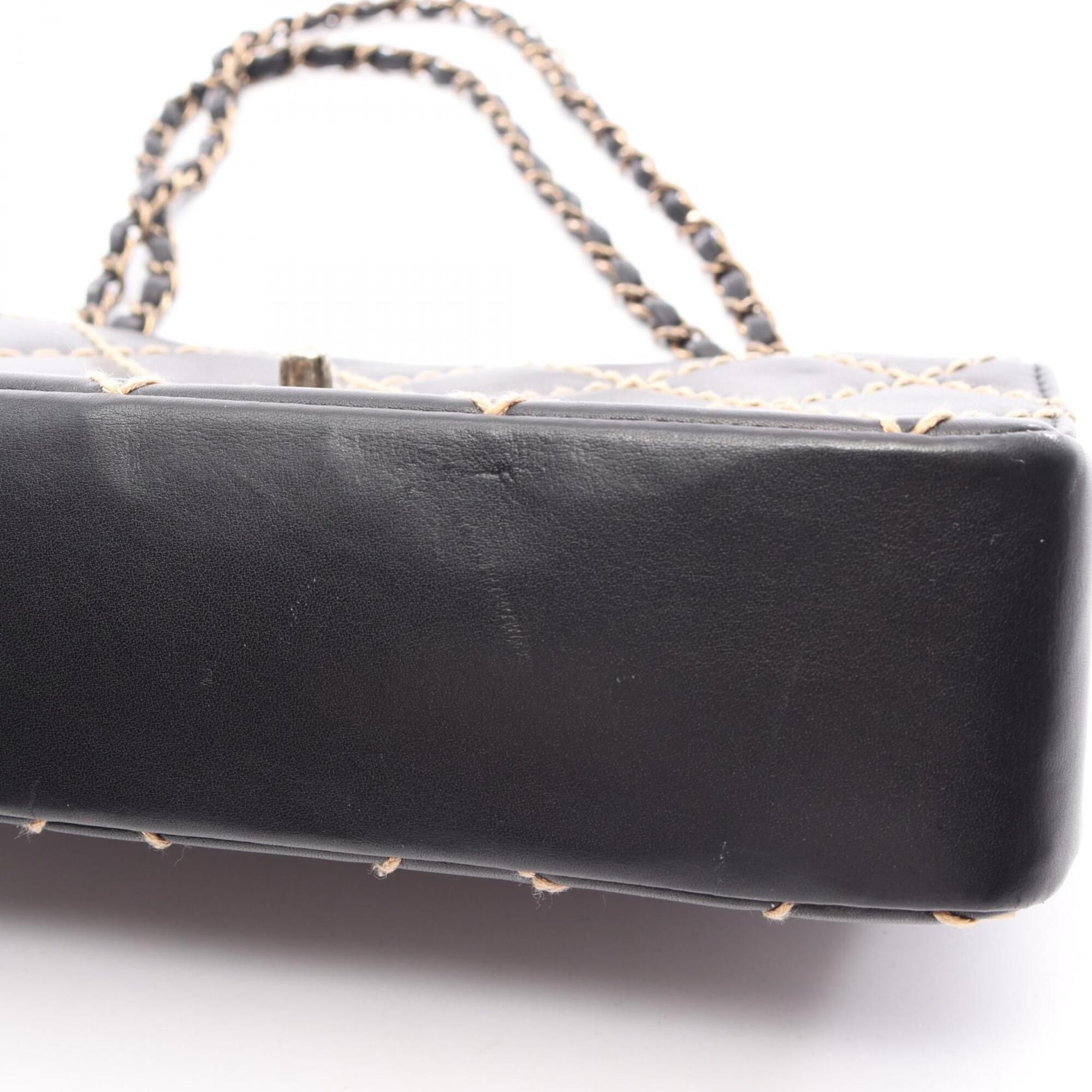 Wild Stitch Leather Handbag Shoulder Bag (Pre-Owned) - Chanel - Modalova