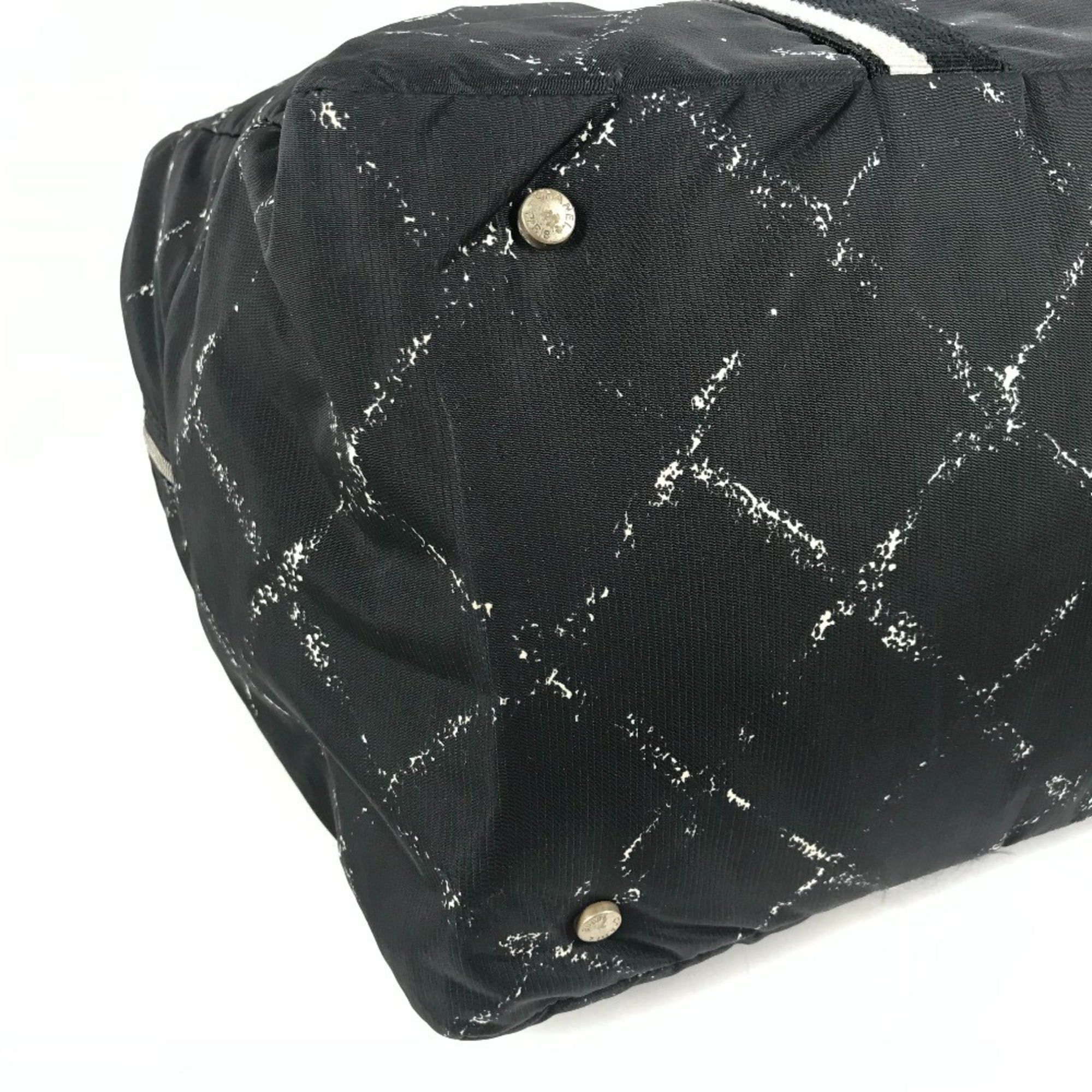 Nylon Boston Bag Shoulder Bag (Pre-Owned) - Chanel - Modalova