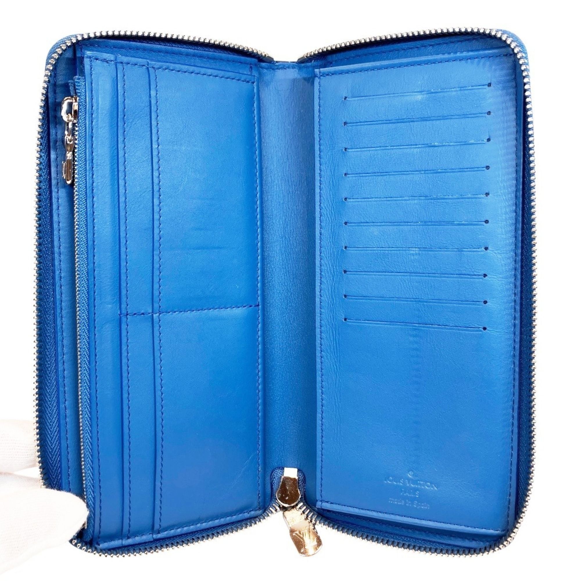 Taiga Leather Long Wallet (Bi-Fold) (Pre-Owned) - Louis Vuitton - Modalova